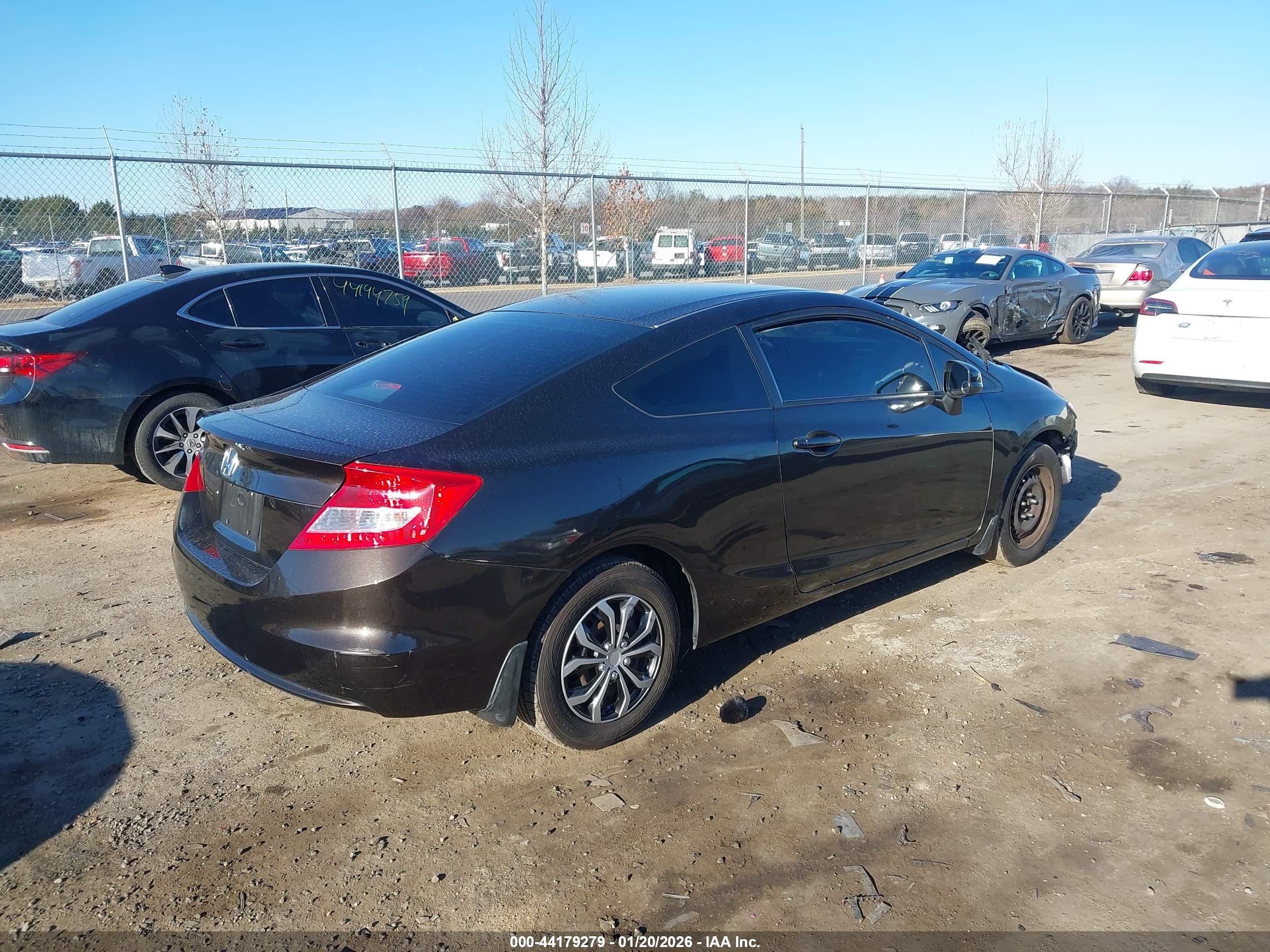 HONDA CIVIC image 4