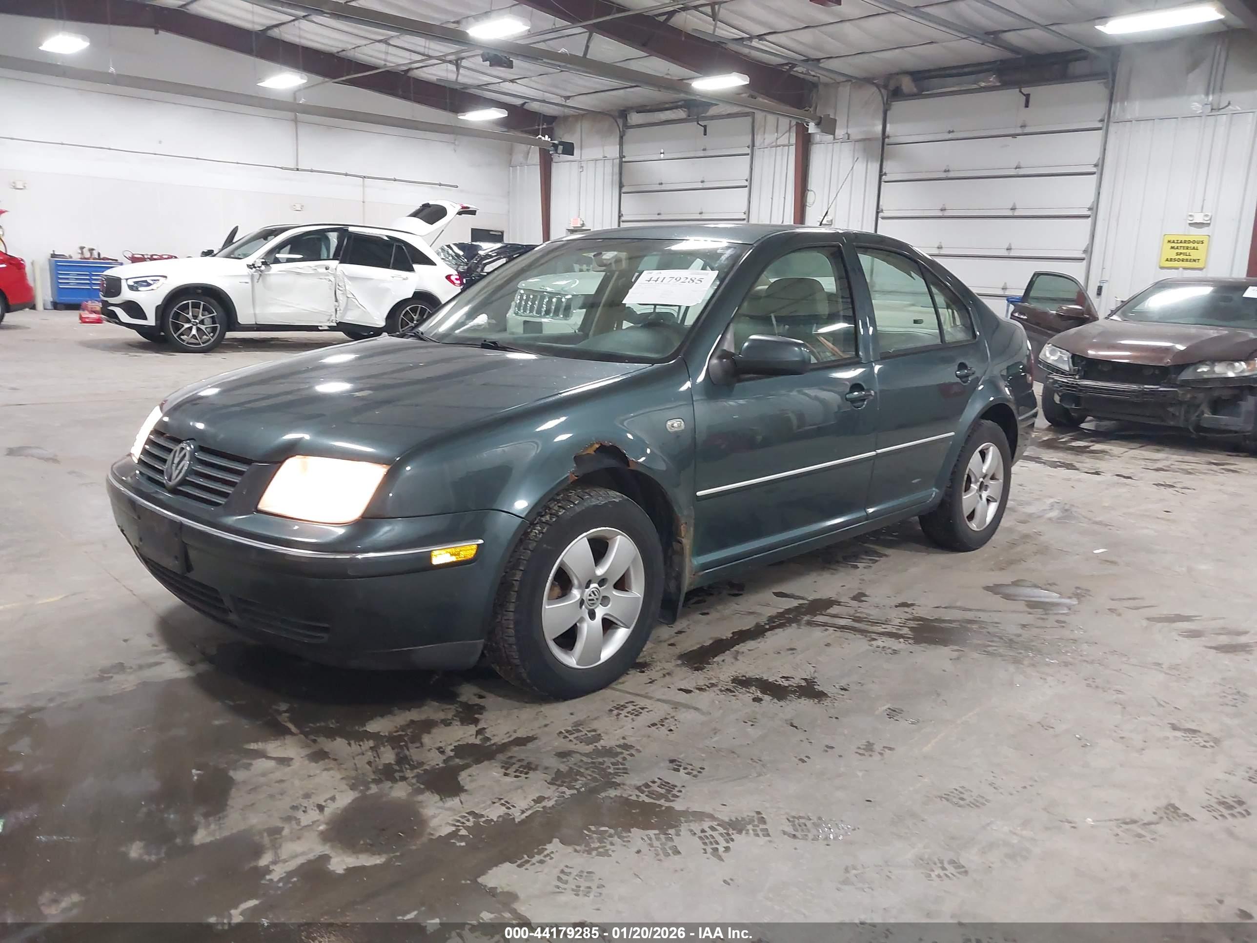 VOLKSWAGEN JETTA image 2