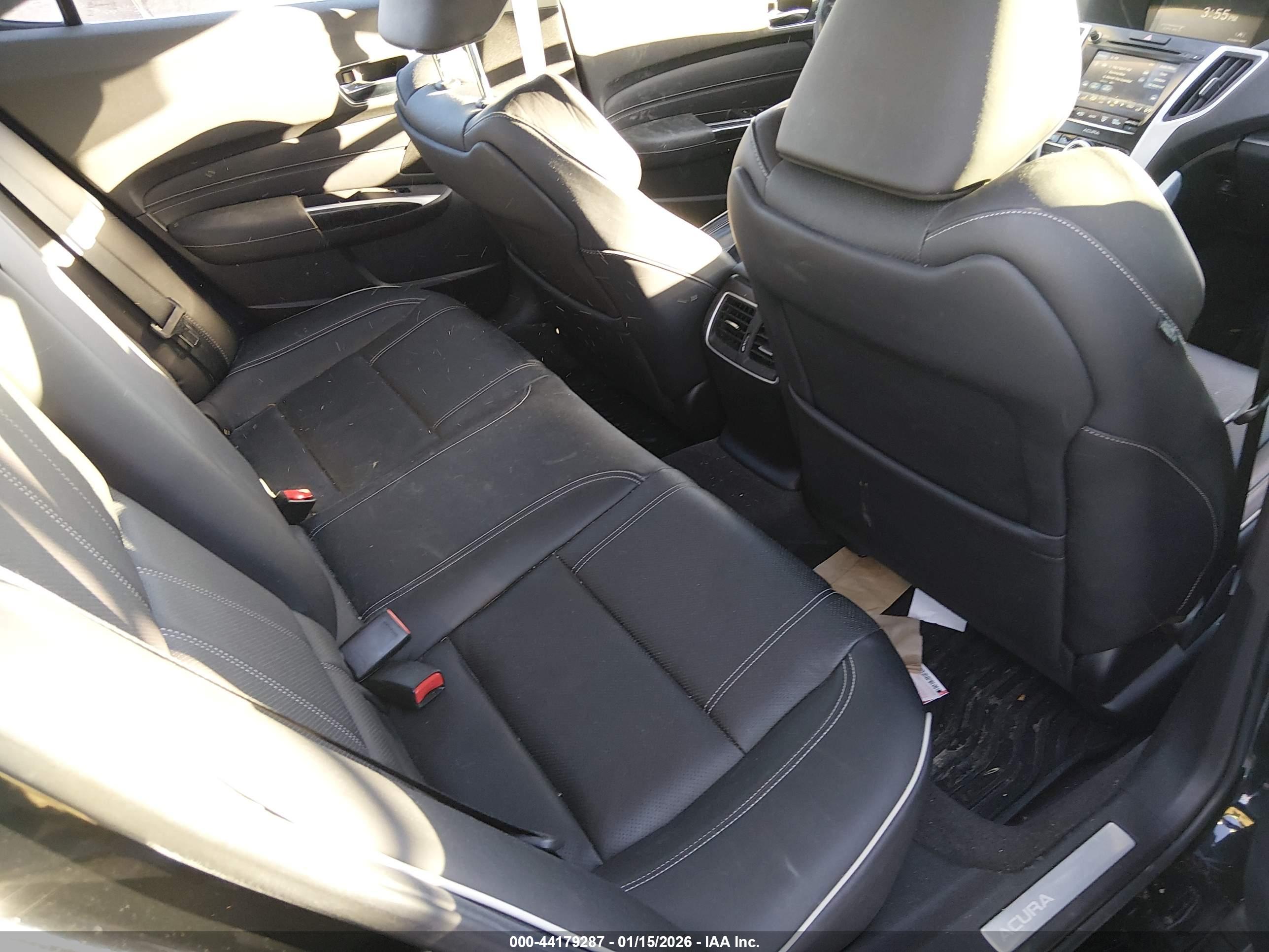 ACURA TLX image 8