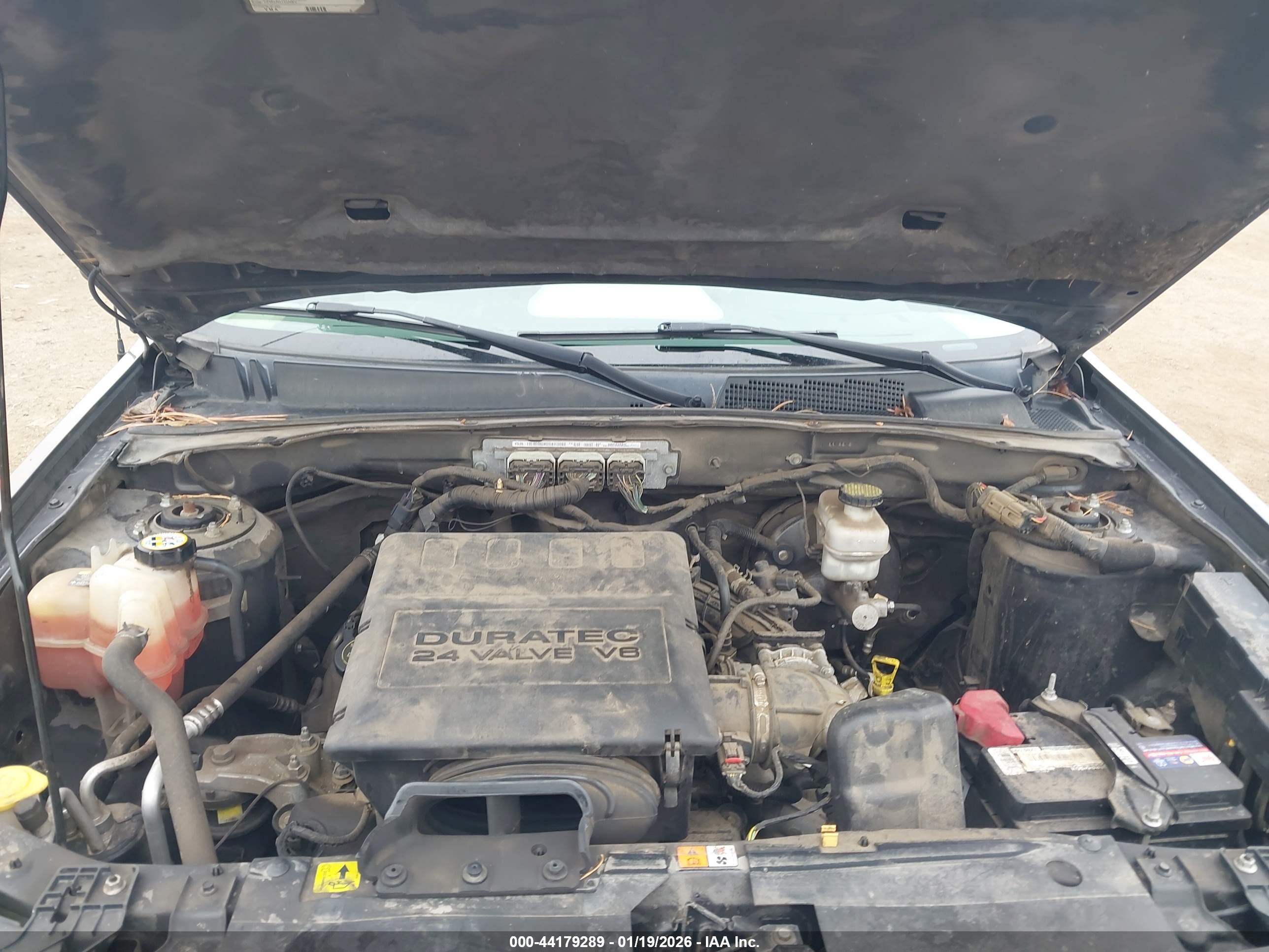 FORD ESCAPE image 10