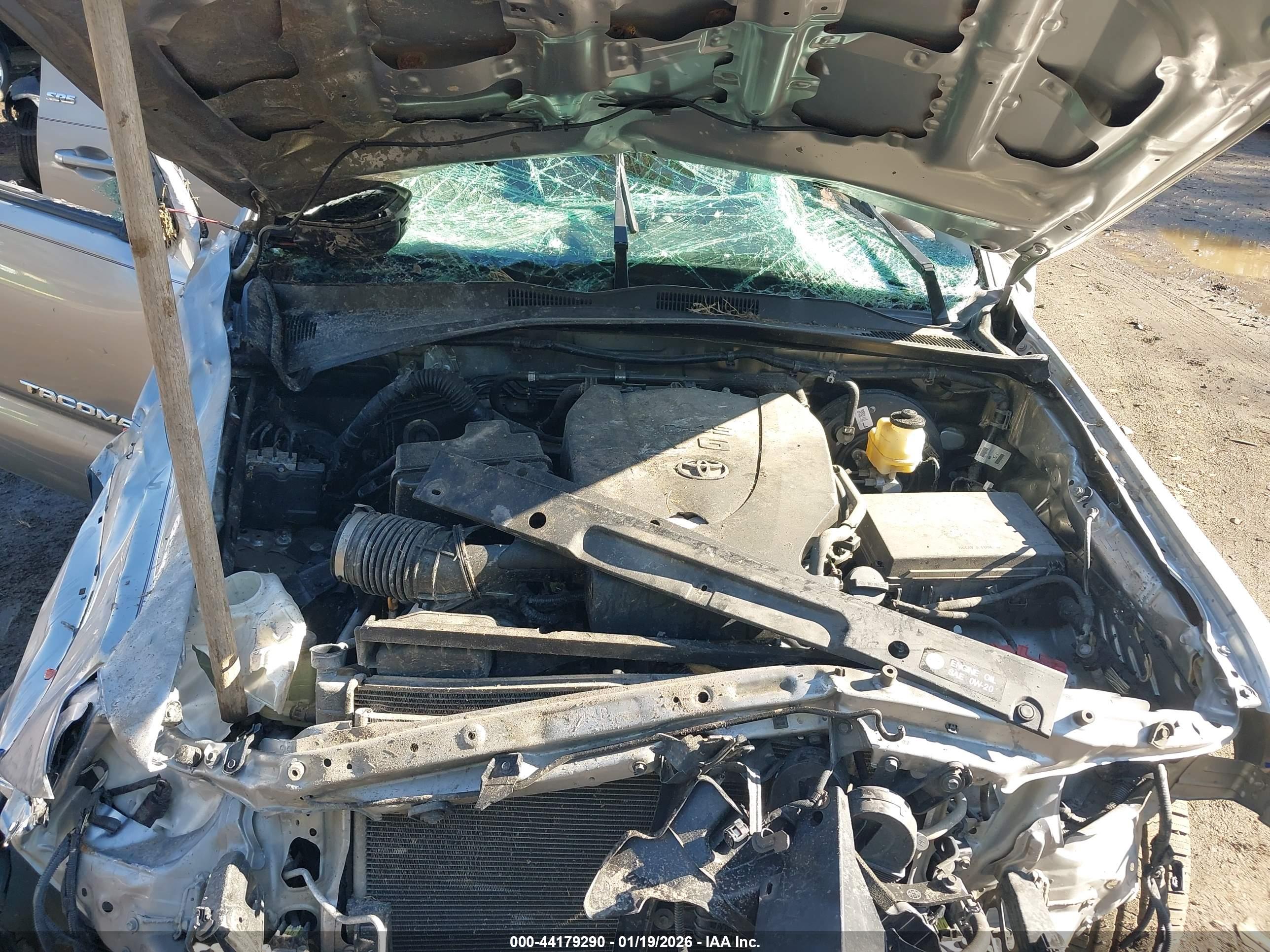 TOYOTA TACOMA image 10