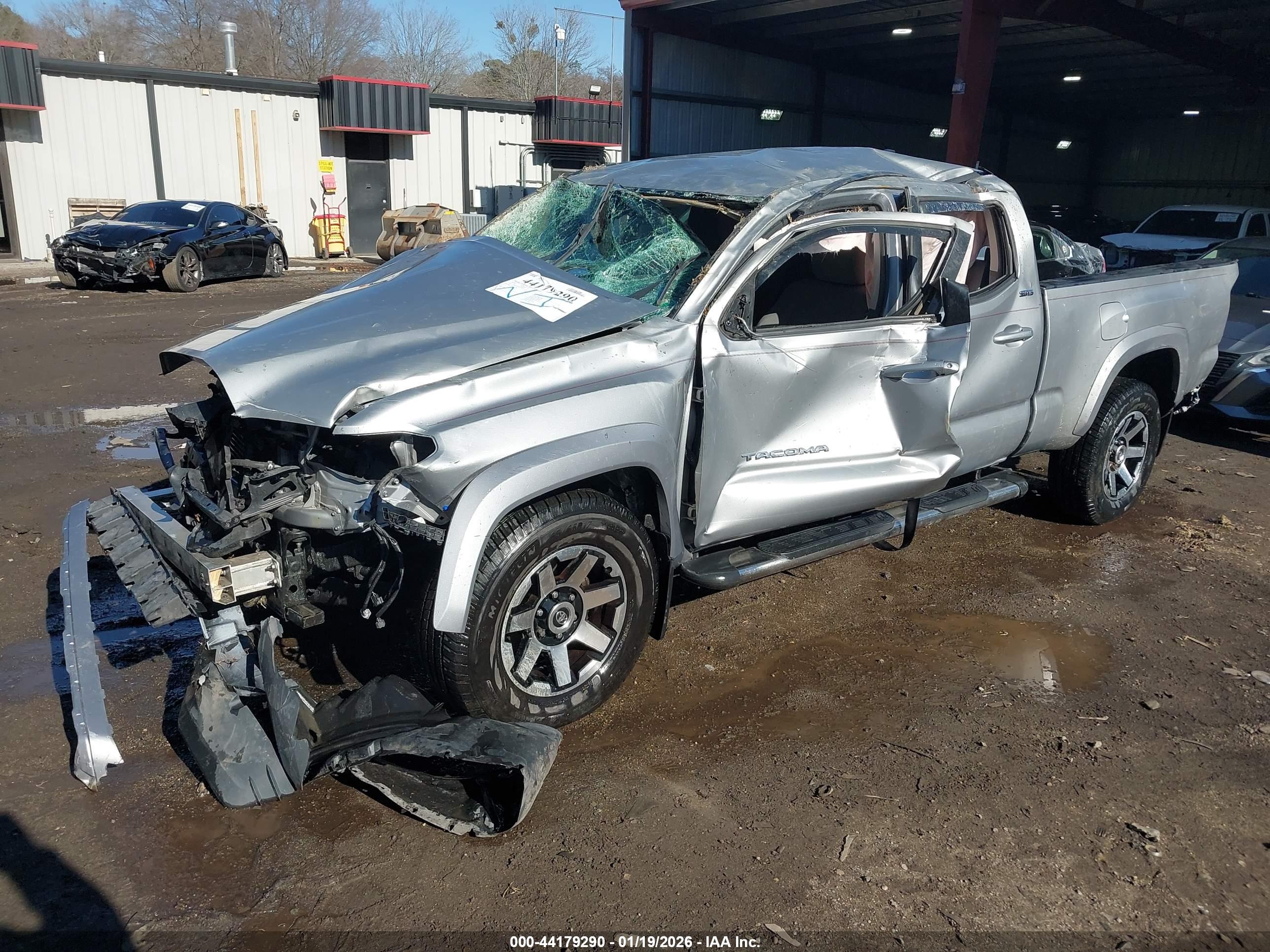 TOYOTA TACOMA image 2