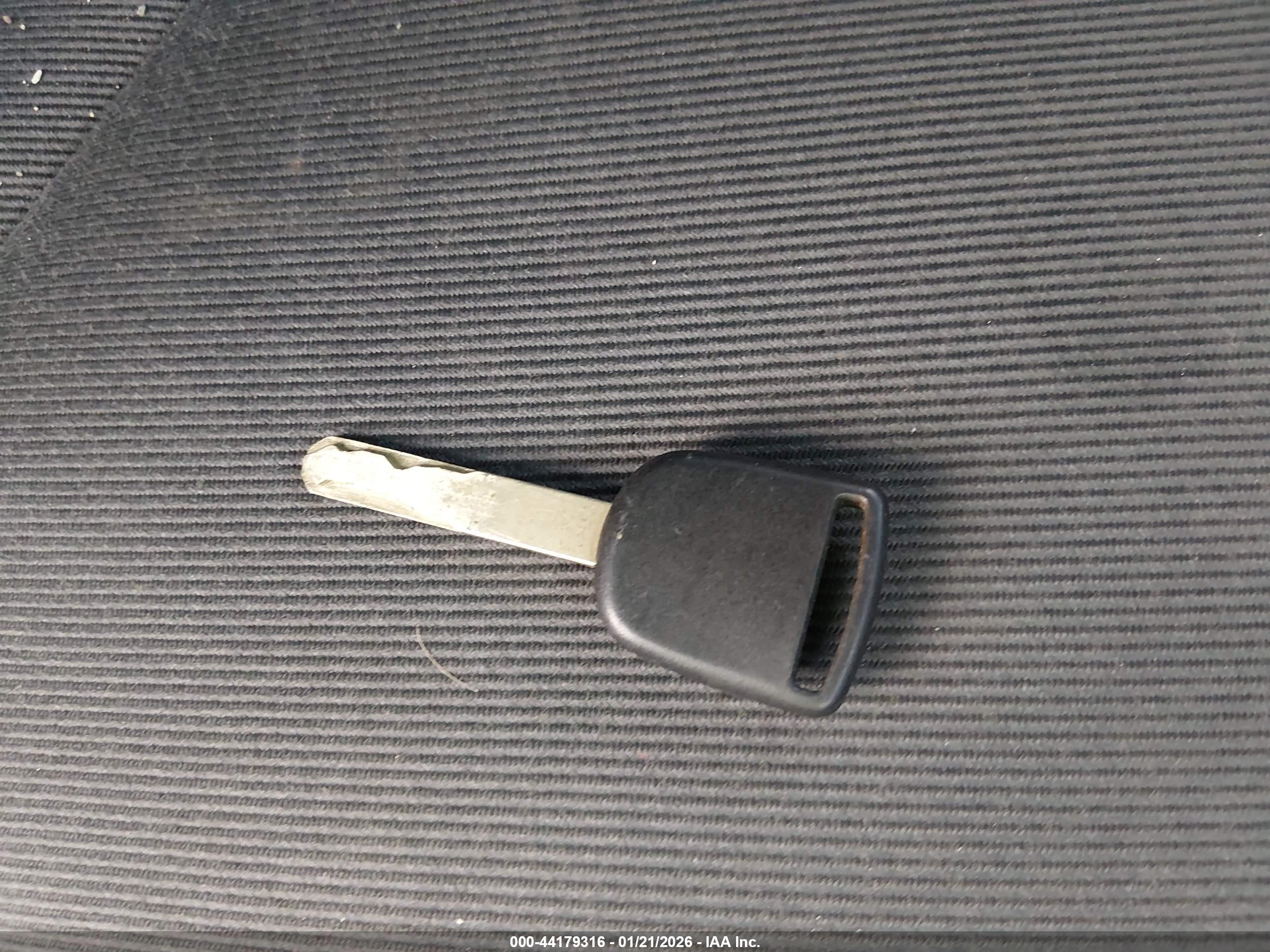 HONDA ELEMENT image 11