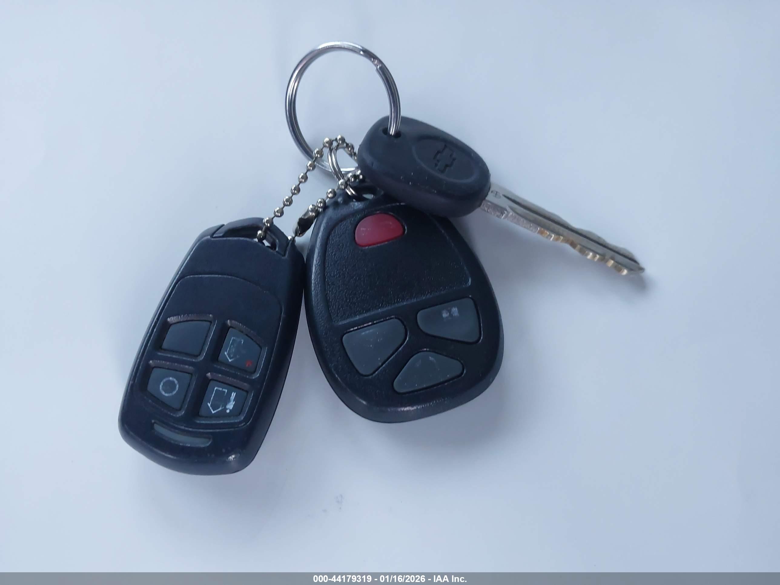 CHEVROLET HHR image 11