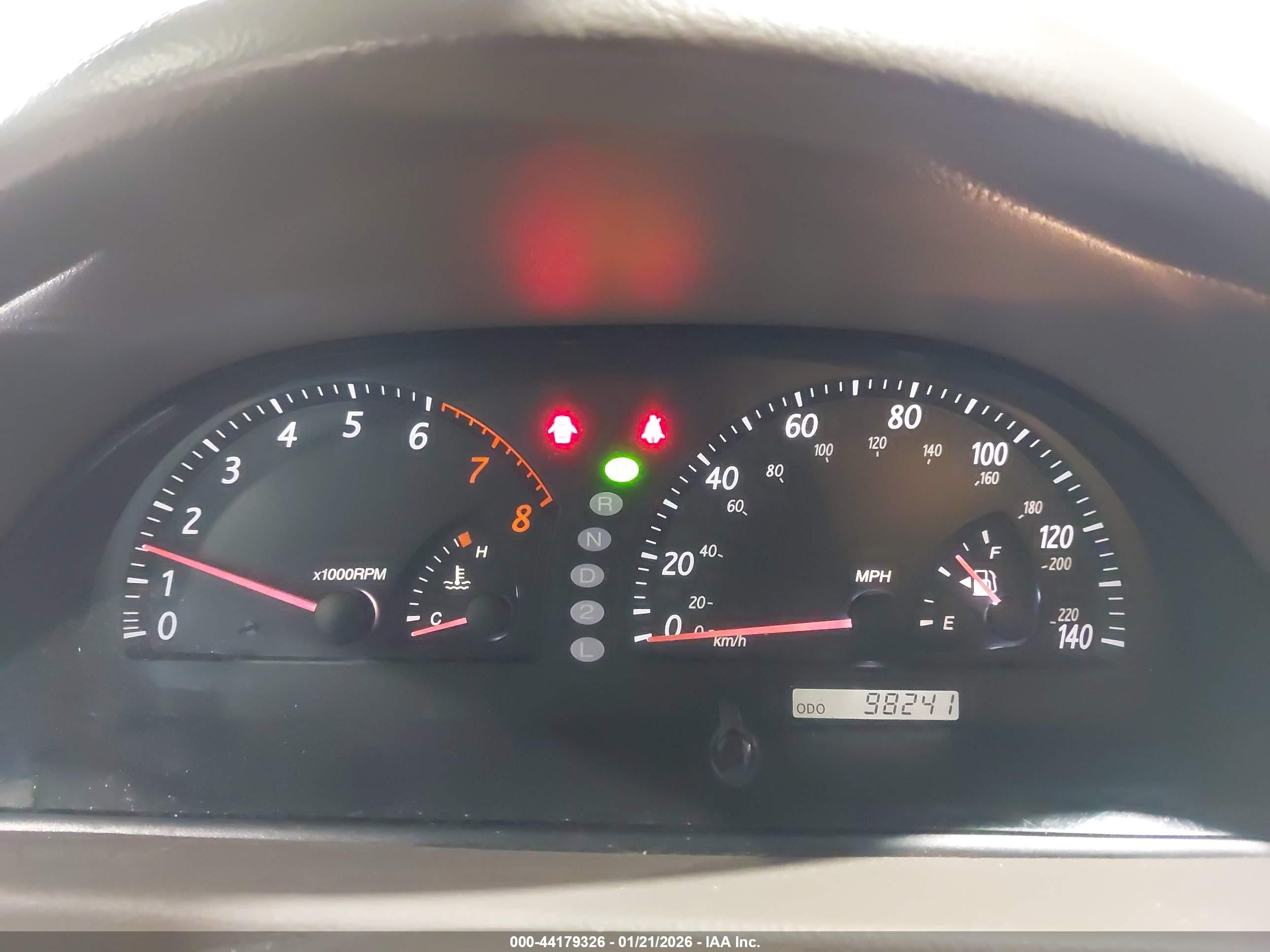 TOYOTA CAMRY image 7