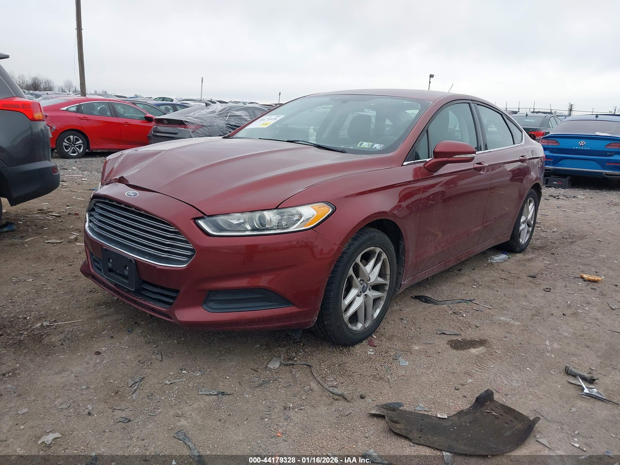 FORD FUSION image 2