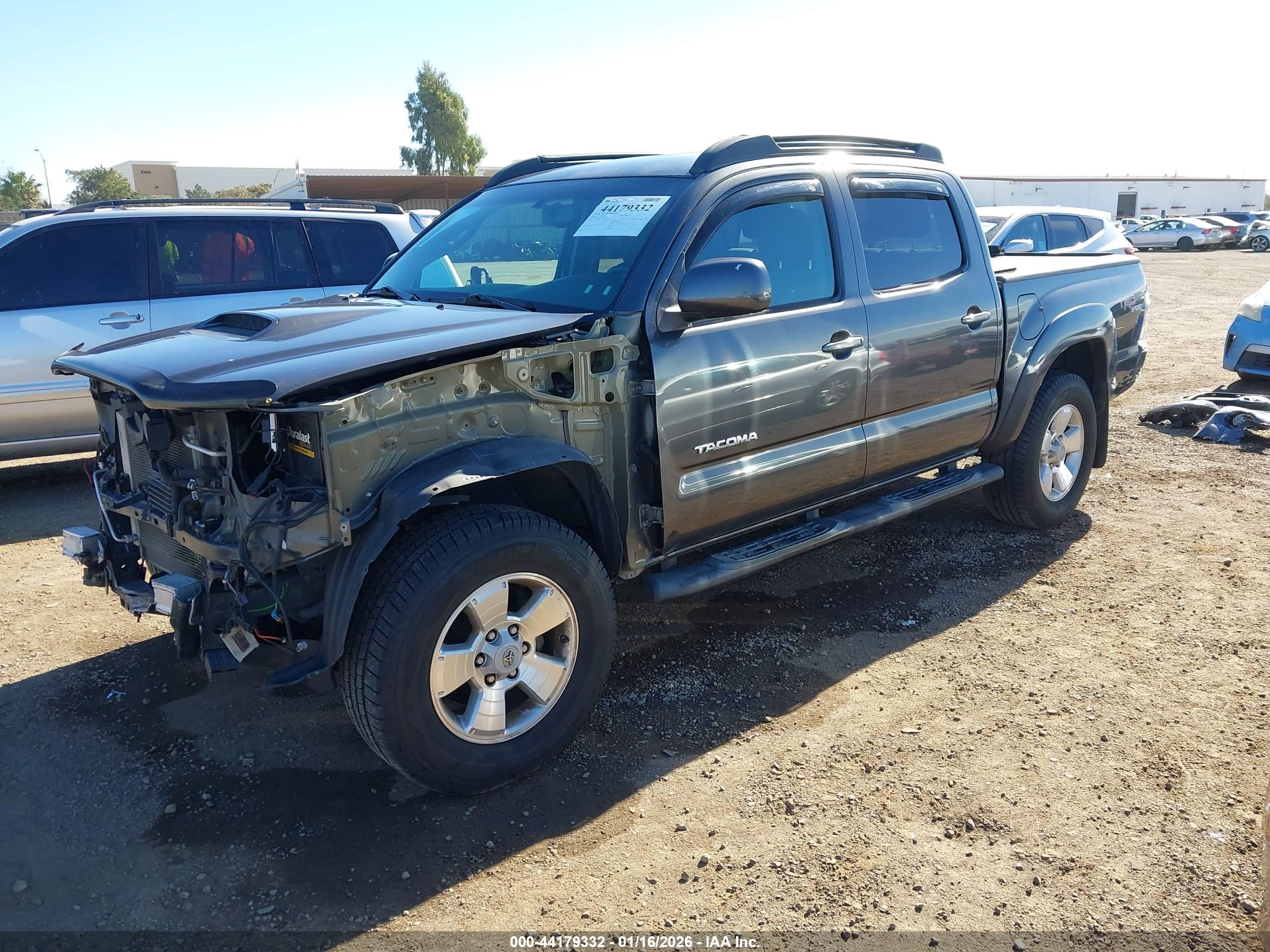 TOYOTA TACOMA image 2