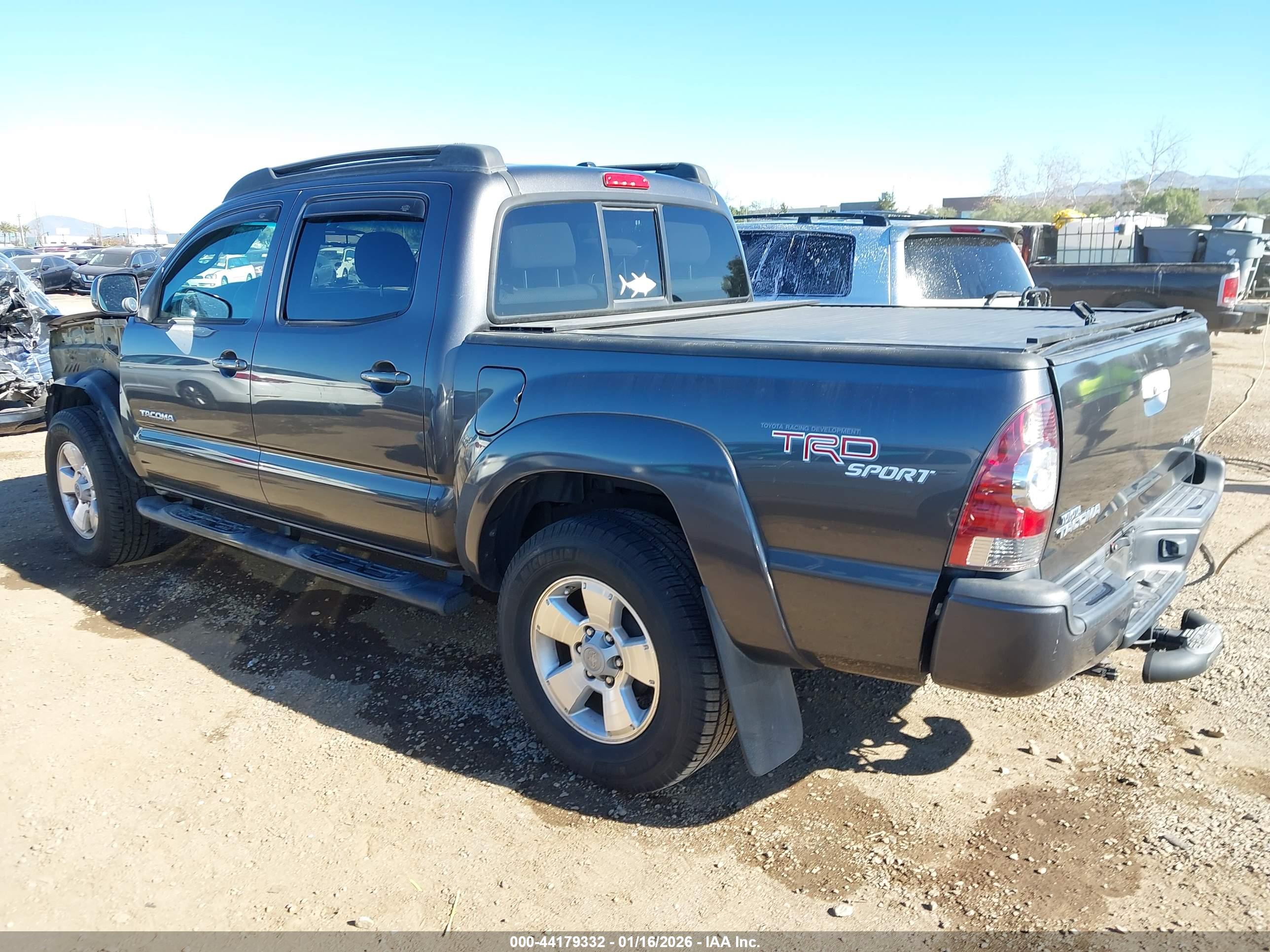 TOYOTA TACOMA image 3