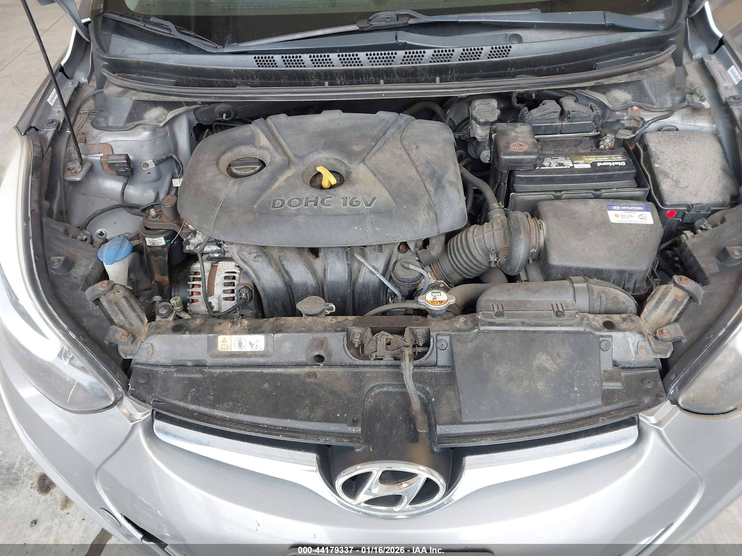 HYUNDAI ELANTRA image 10