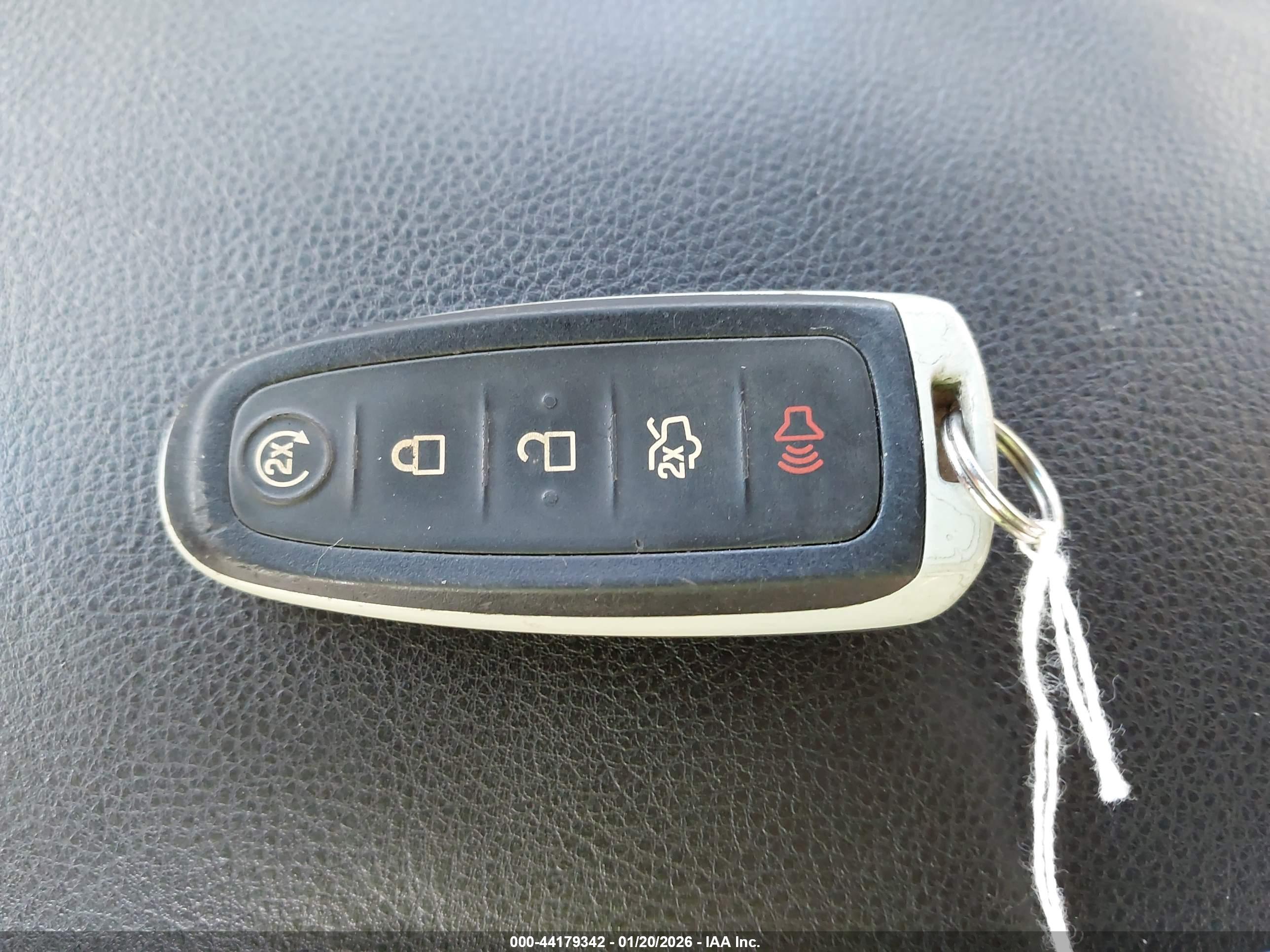 FORD EXPLORER image 11