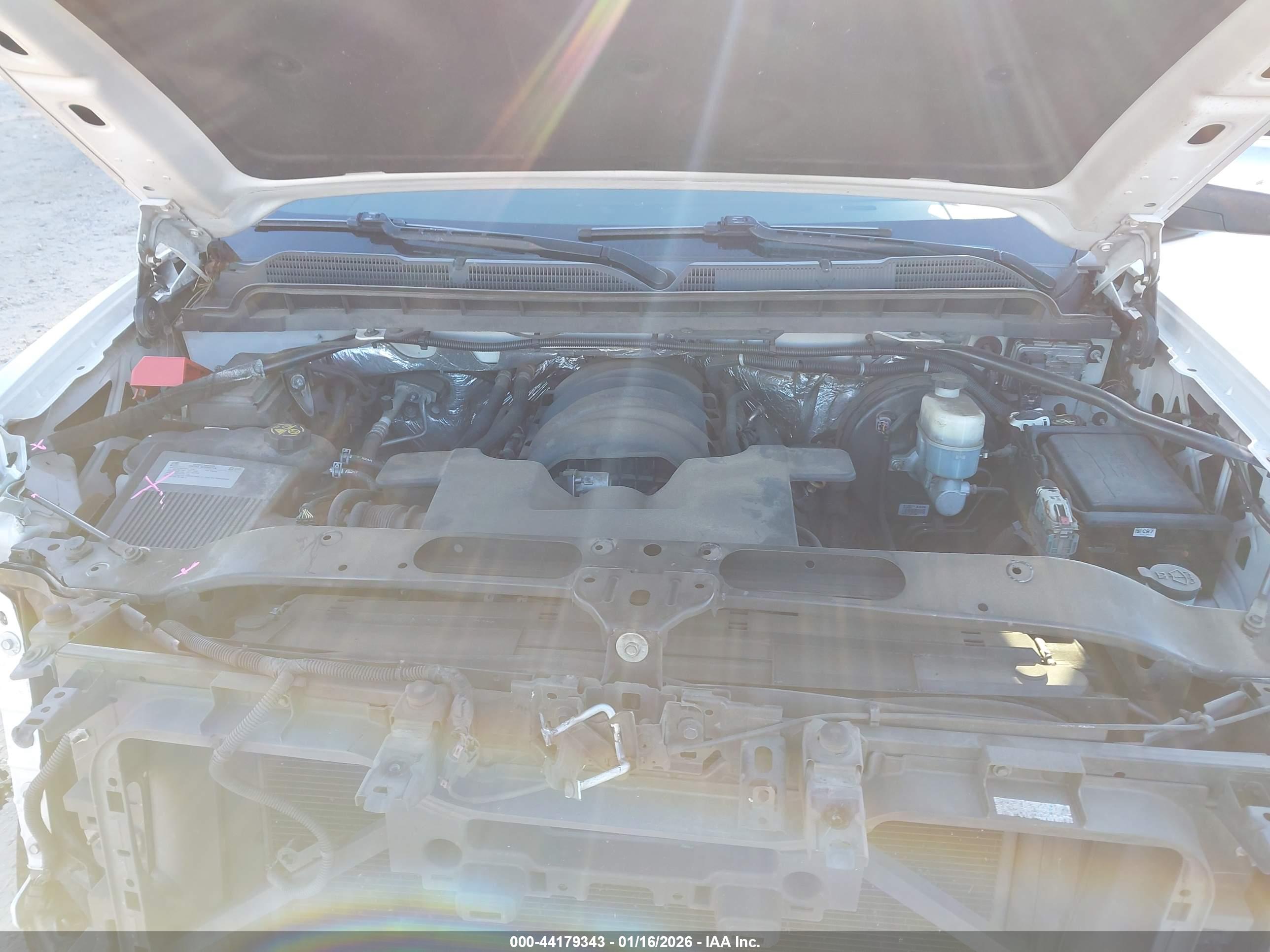CHEVROLET SILVERADO image 10
