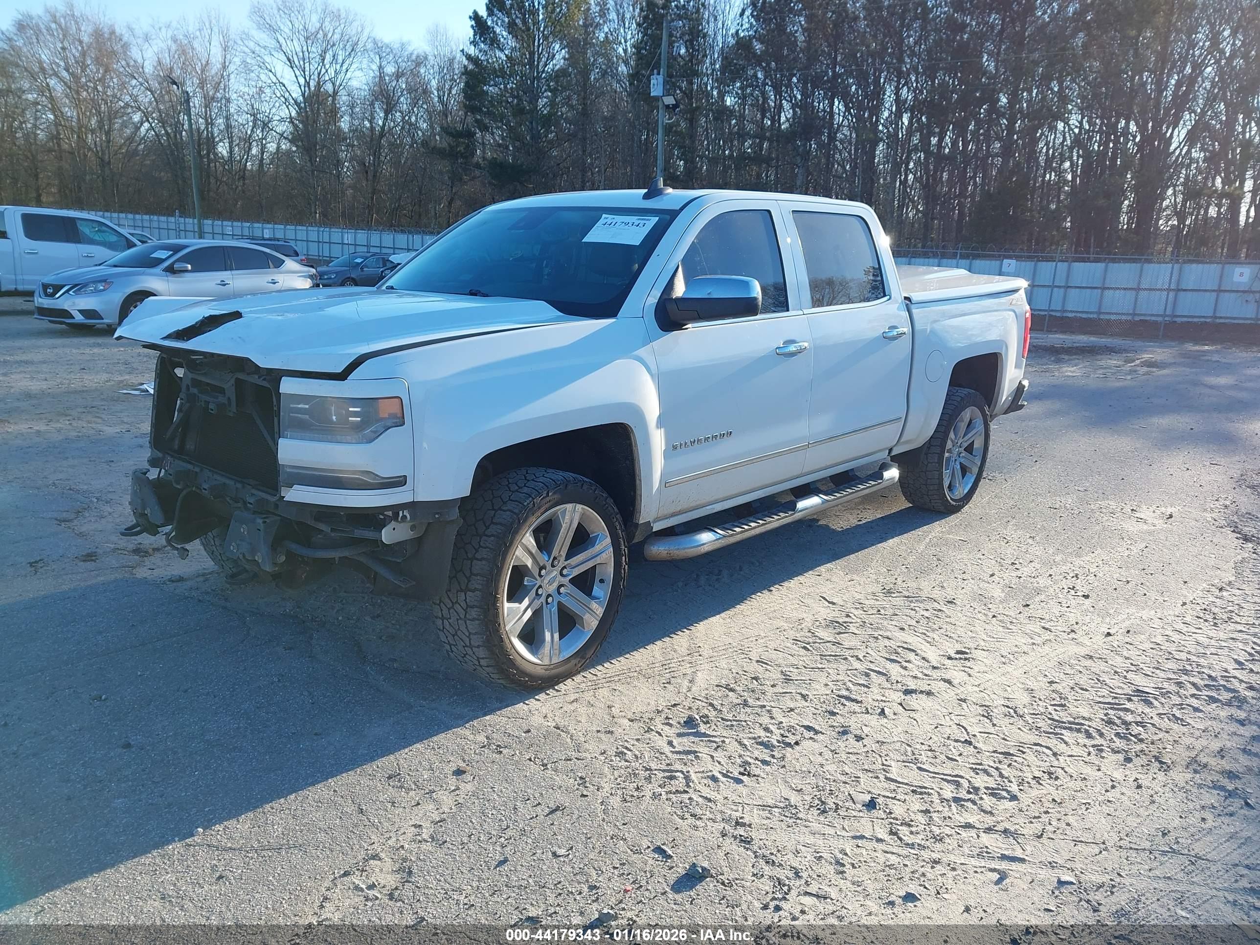 CHEVROLET SILVERADO image 2