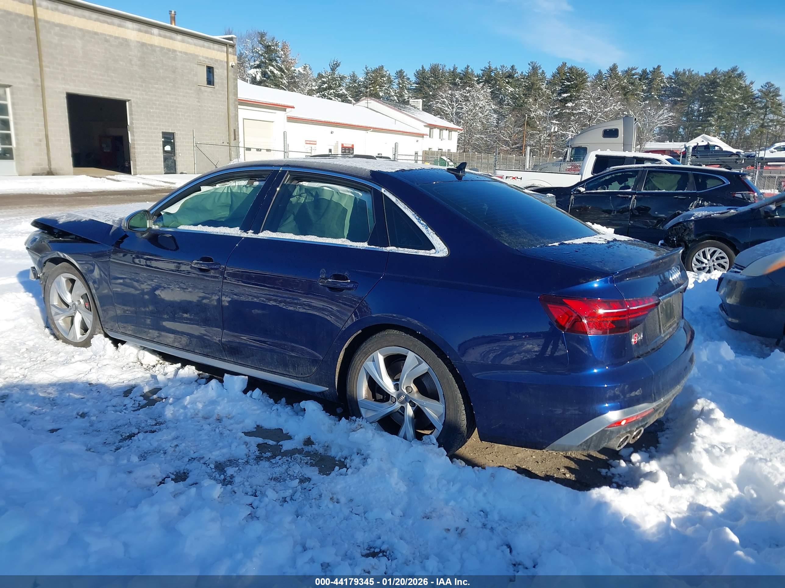 AUDI S4 image 3