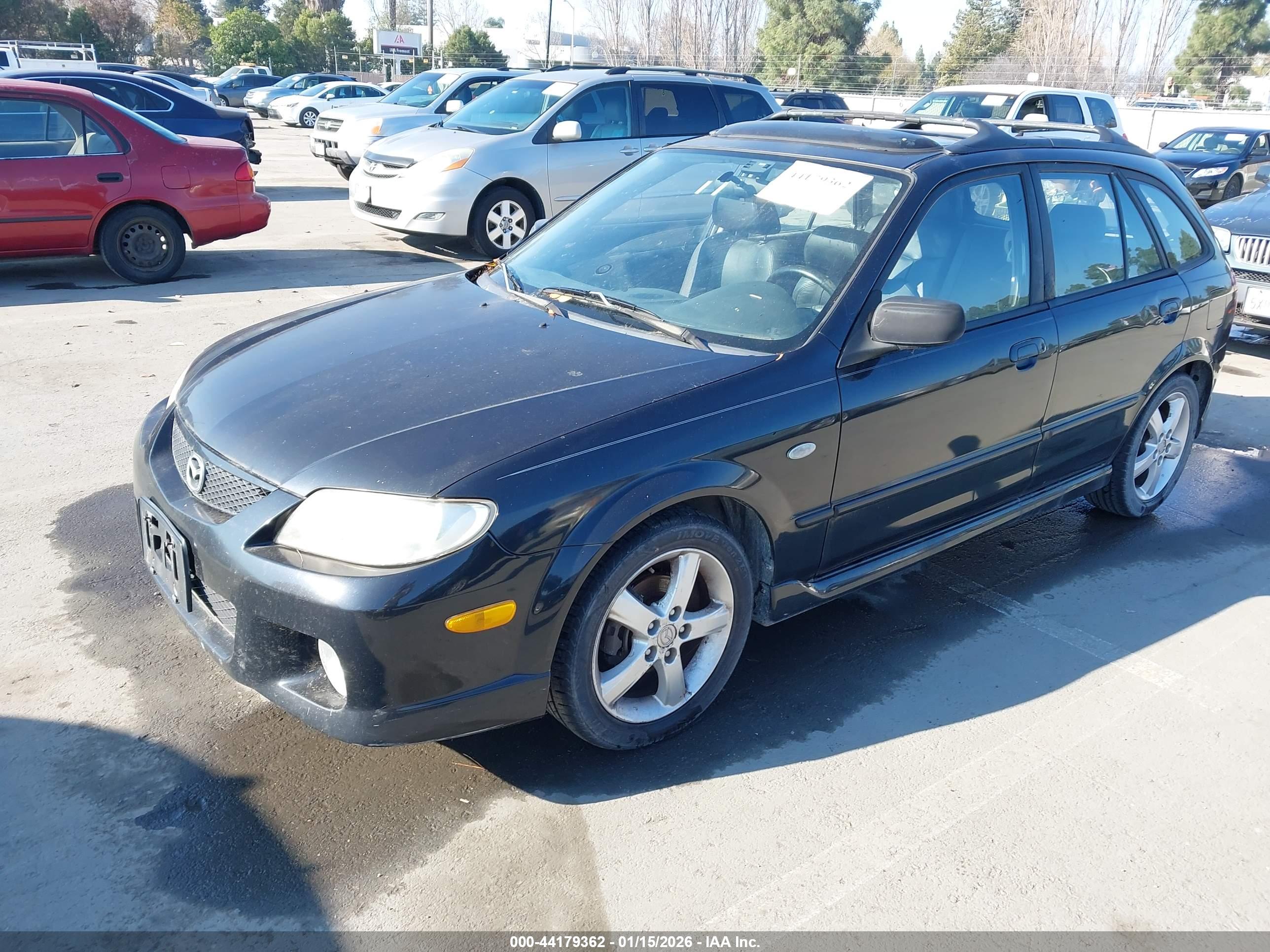 MAZDA PROTEGE5 image 2