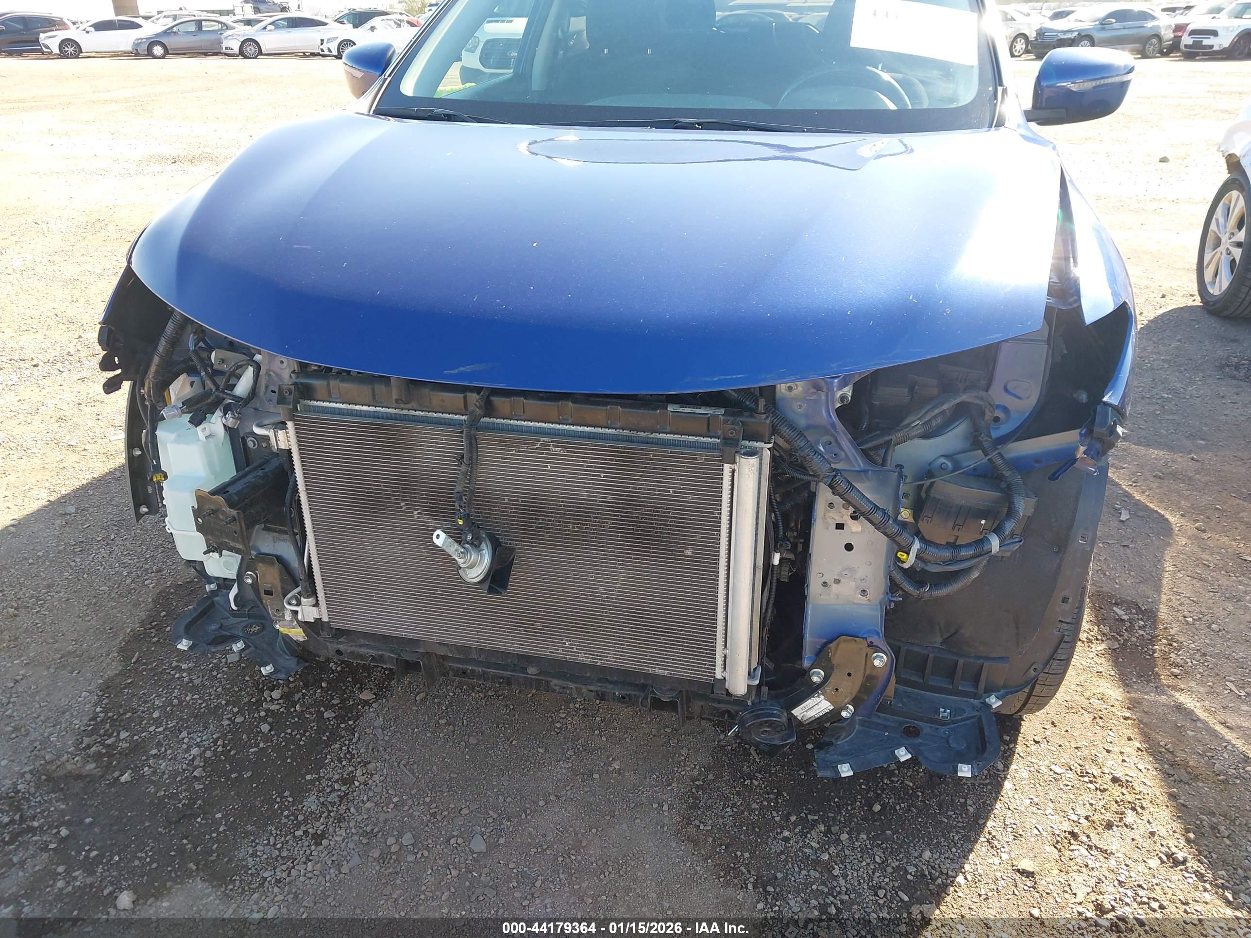 NISSAN ROGUE image 6
