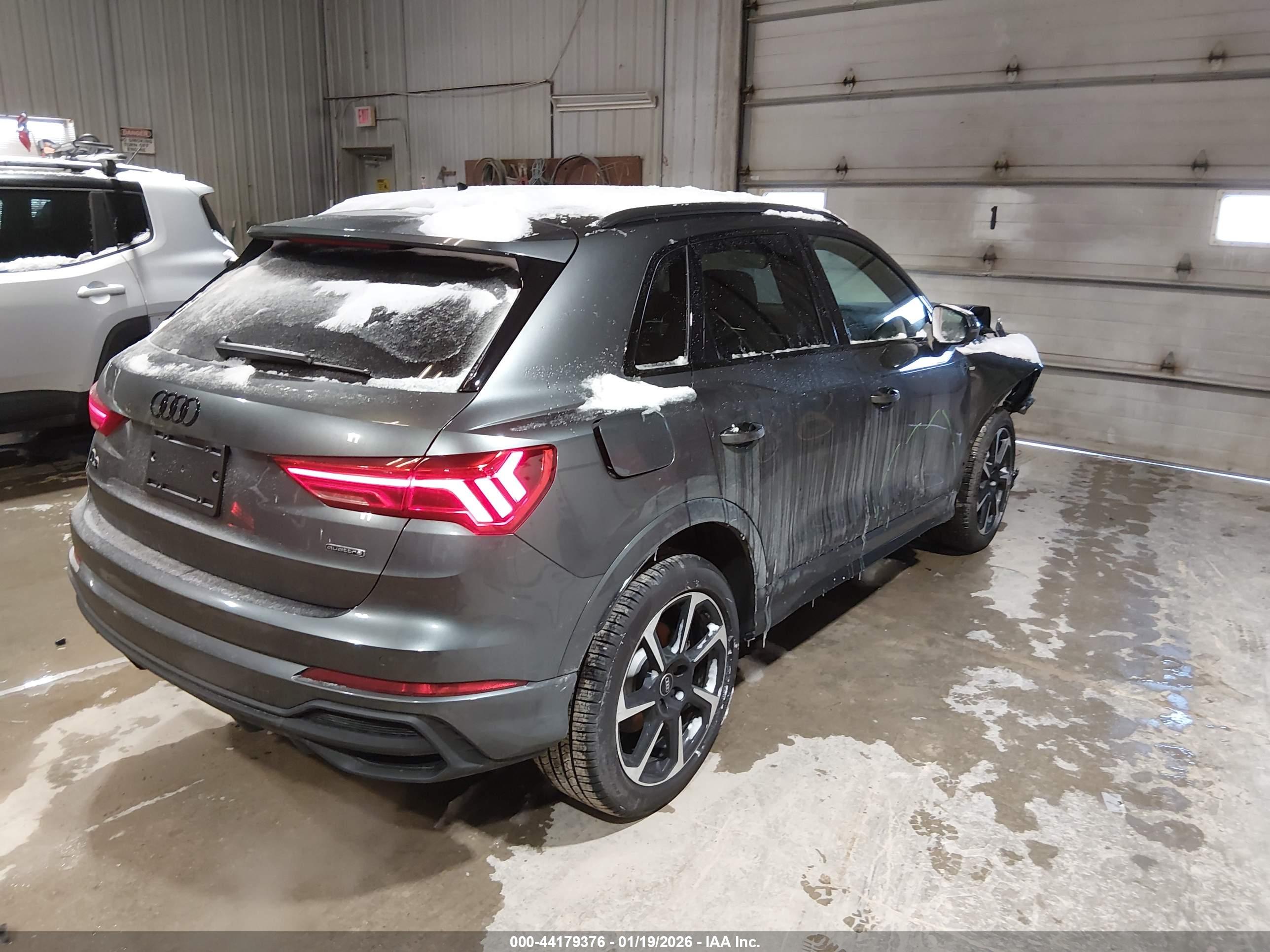 AUDI Q3 image 4