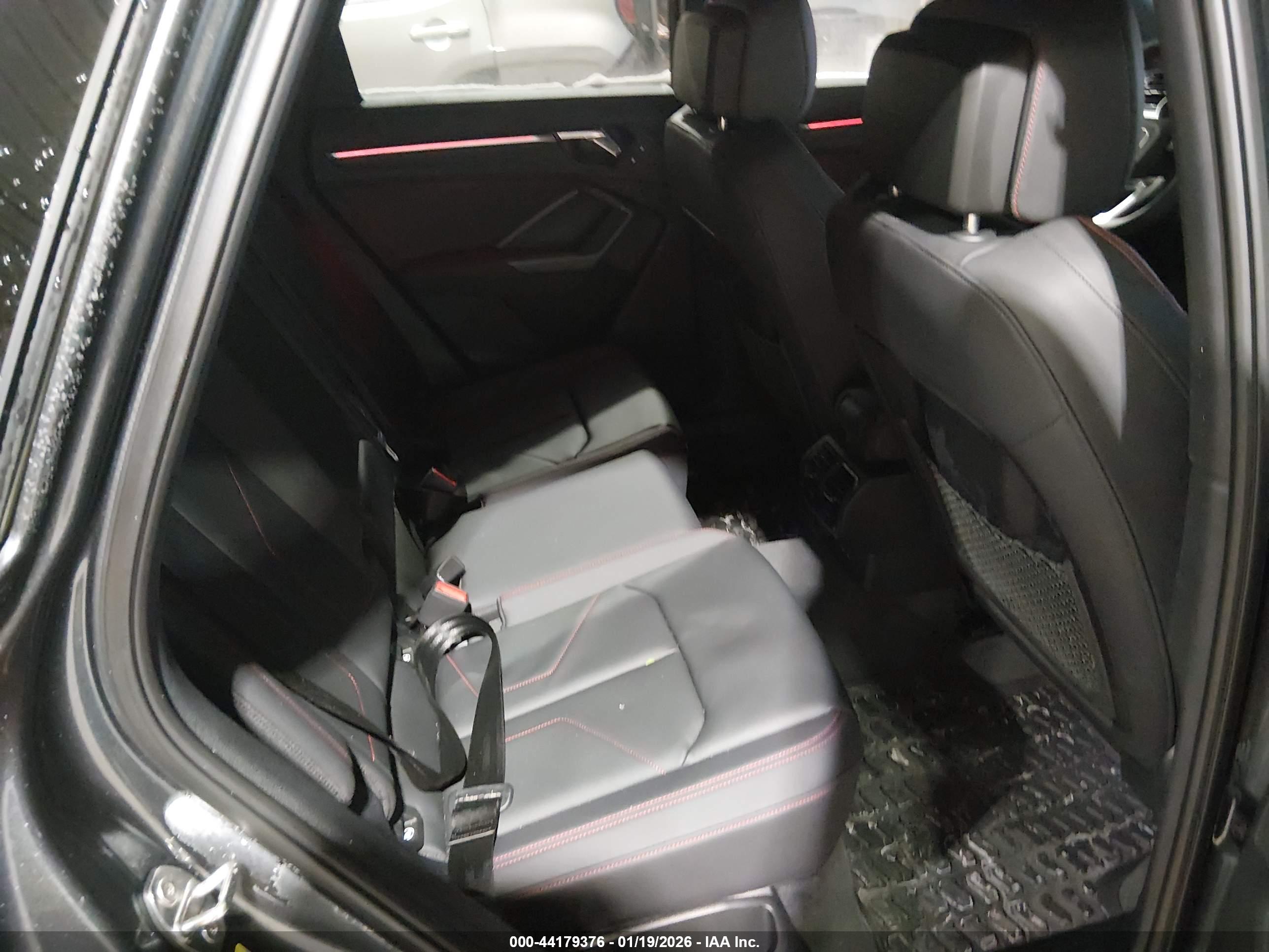 AUDI Q3 image 8