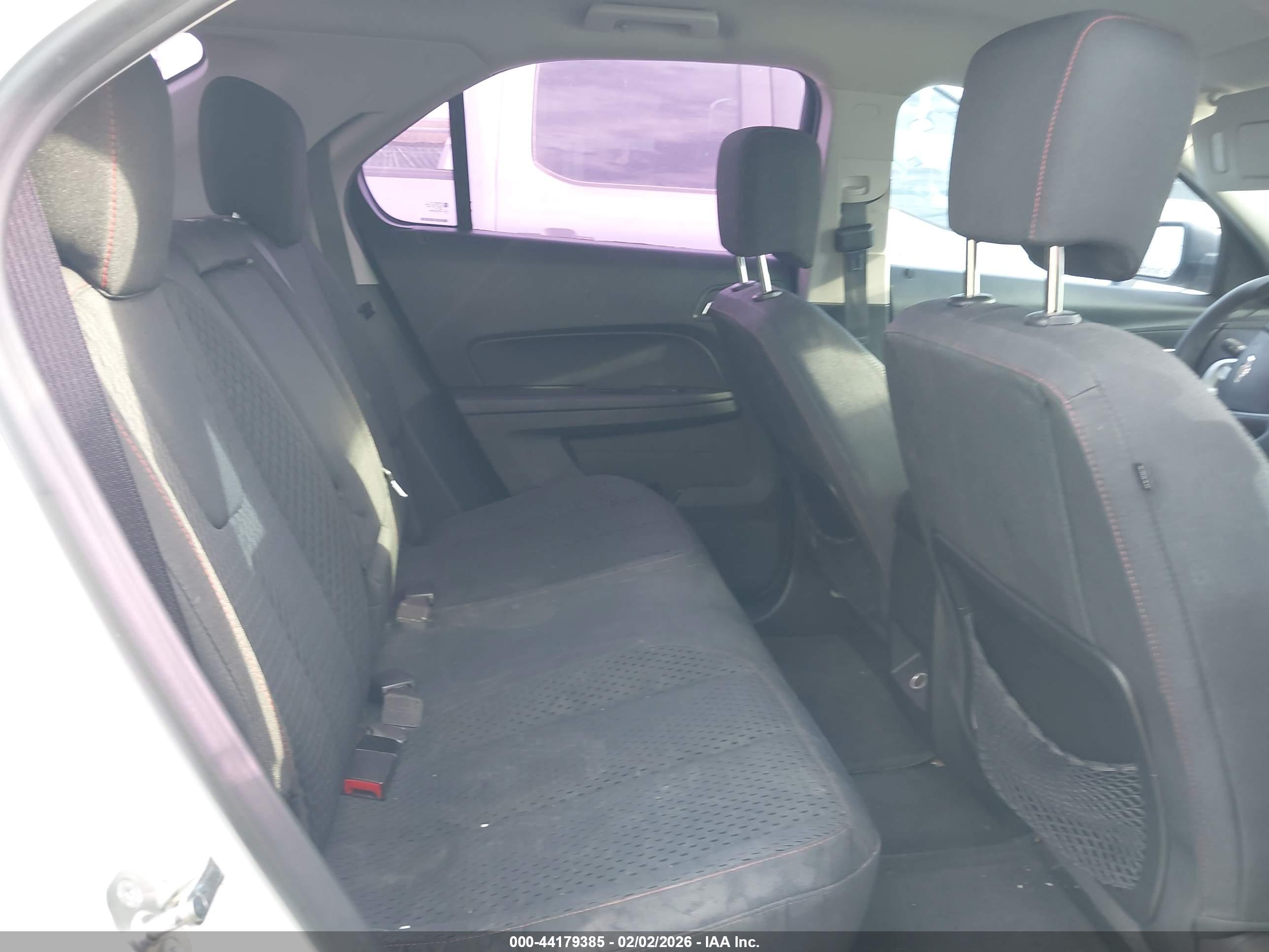 CHEVROLET EQUINOX image 8