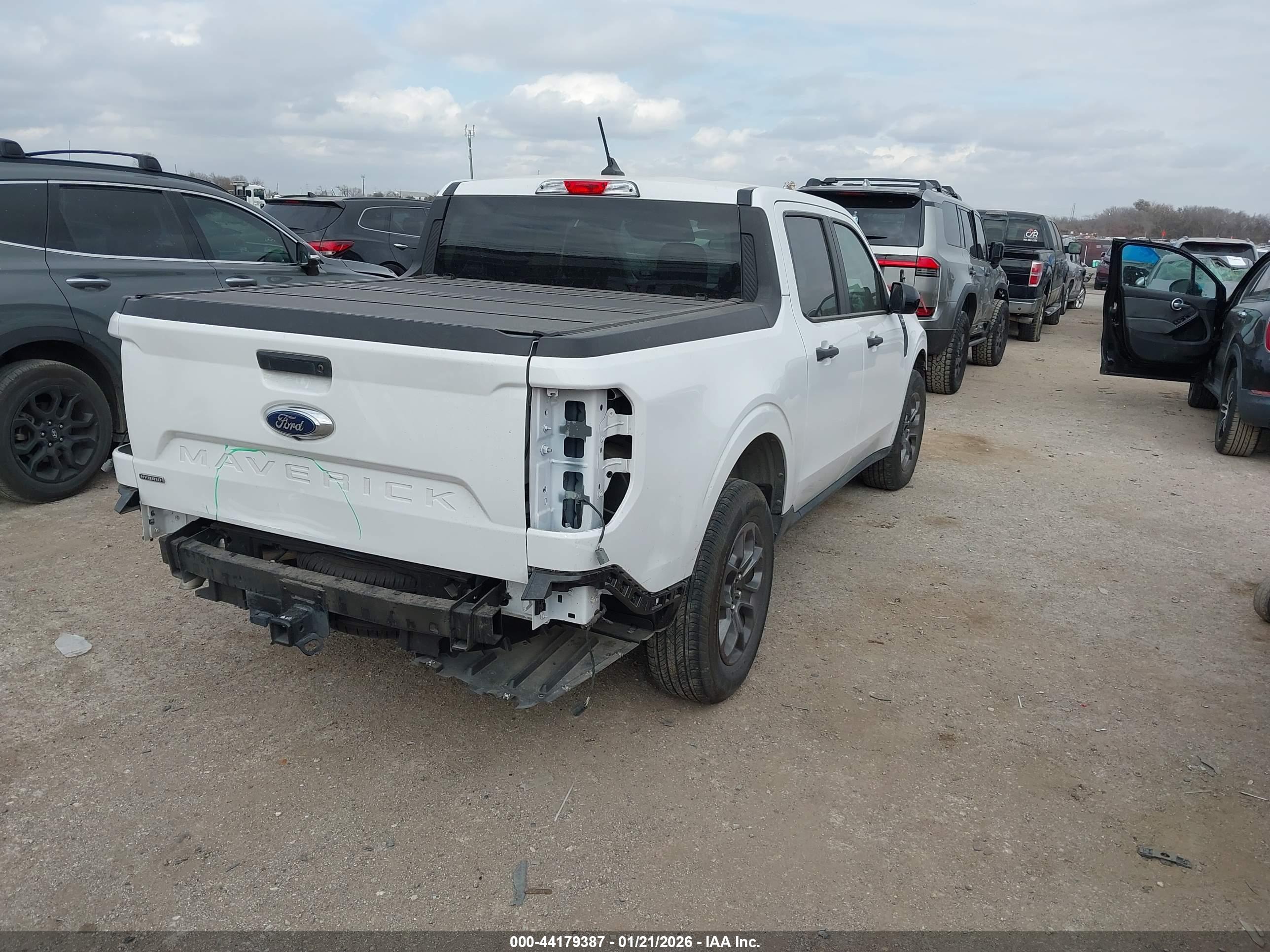 FORD MAVERICK image 4
