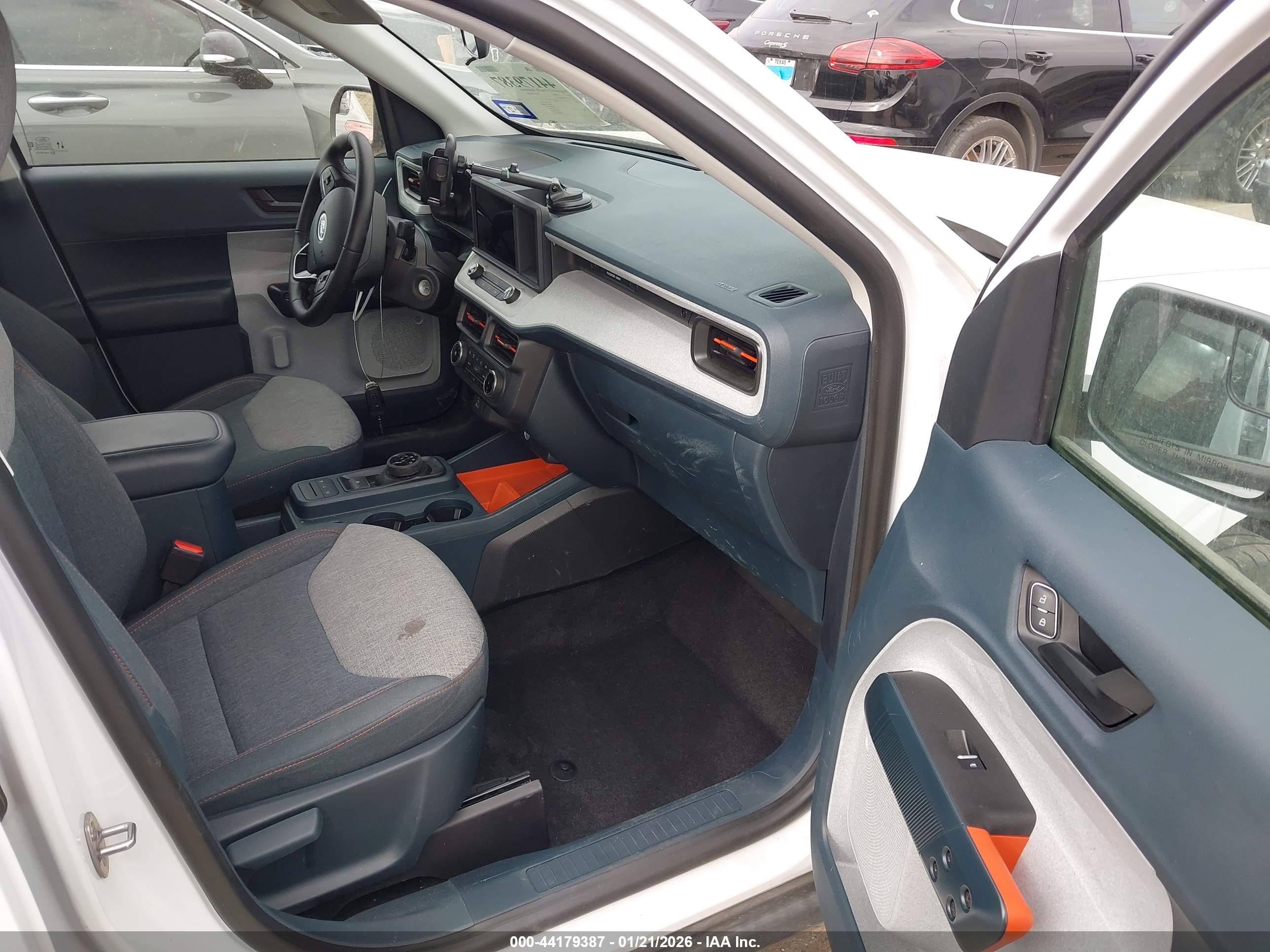FORD MAVERICK image 5
