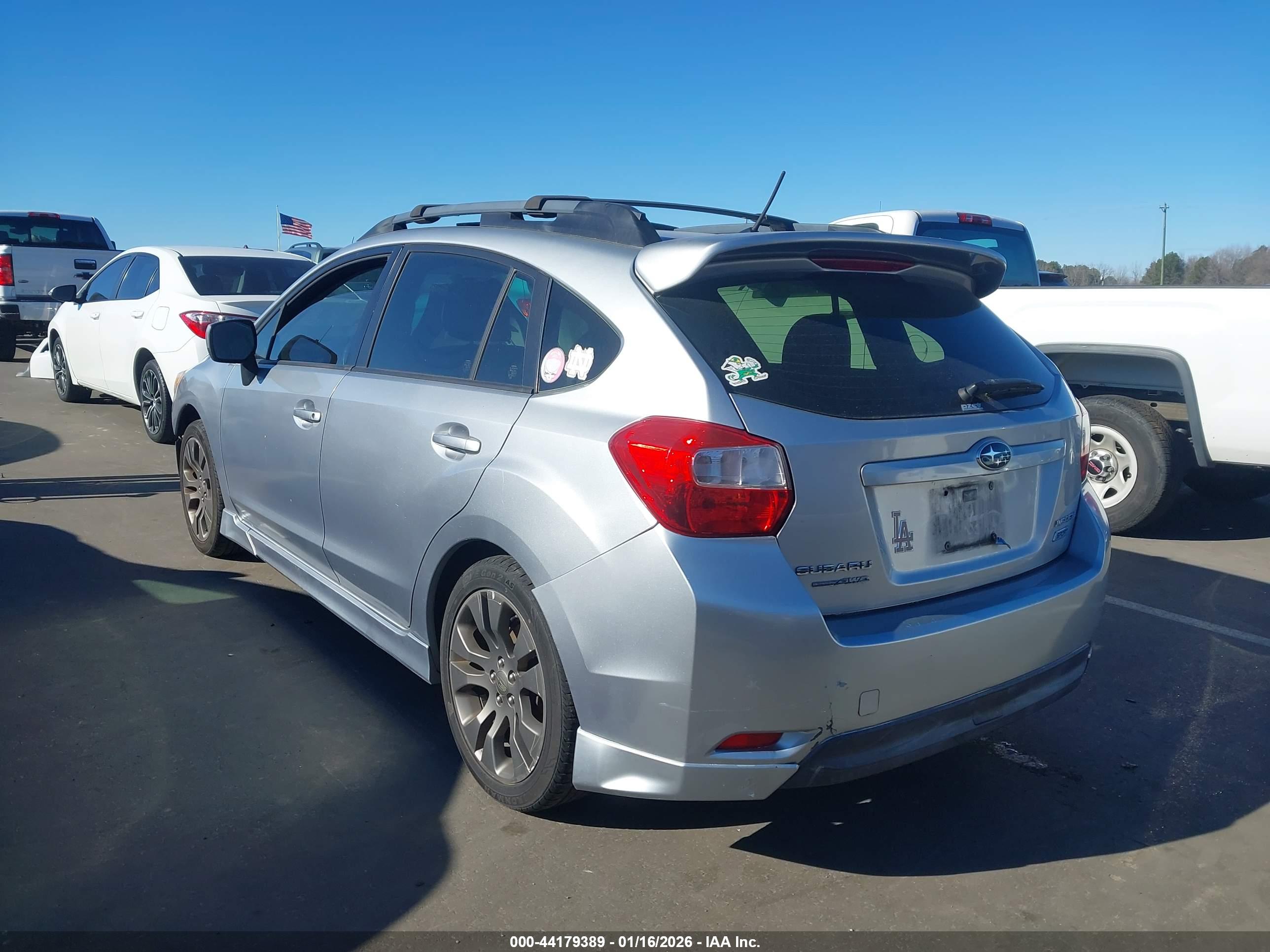 SUBARU IMPREZA image 3