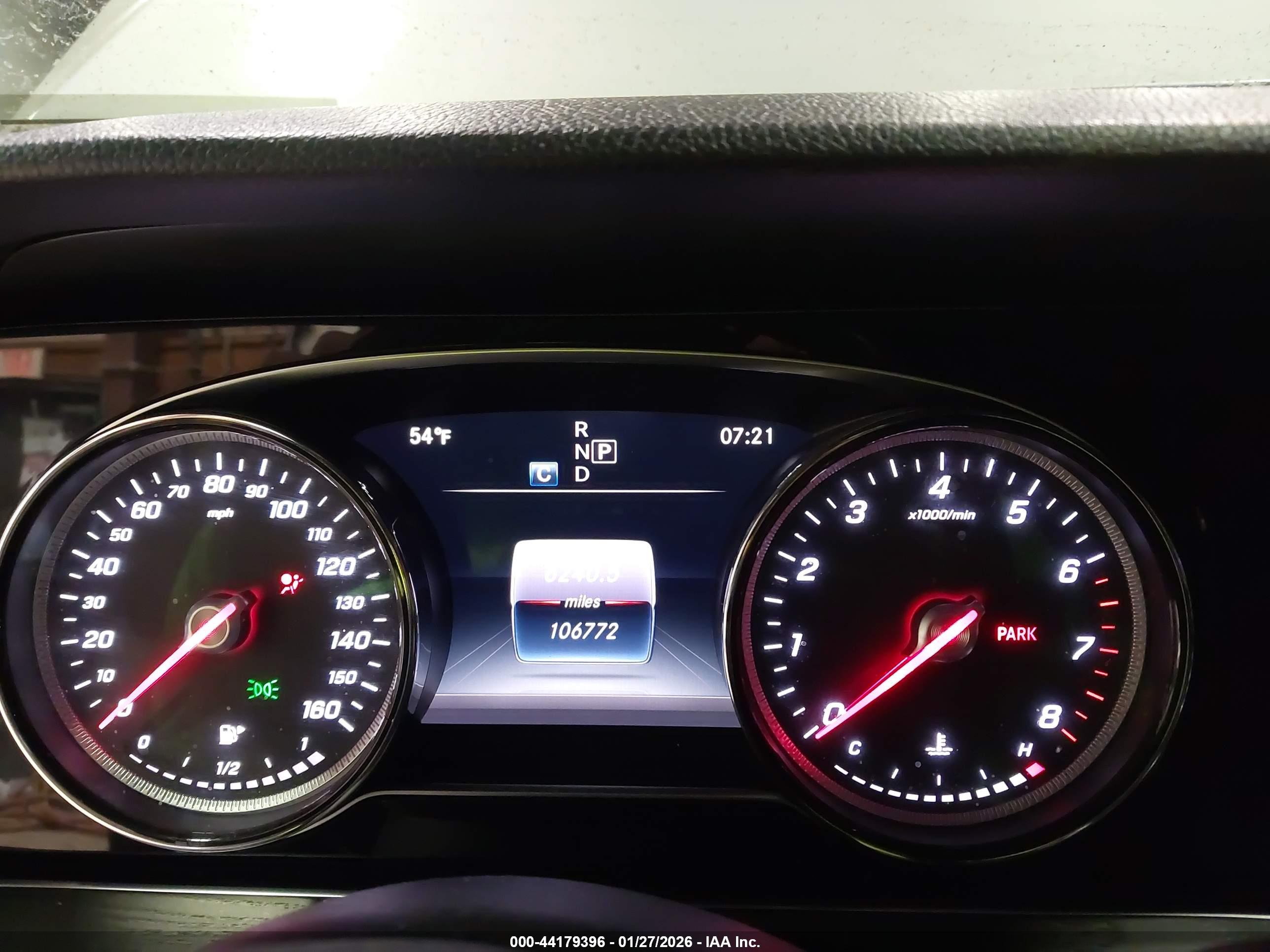 MERCEDES-BENZ E image 7