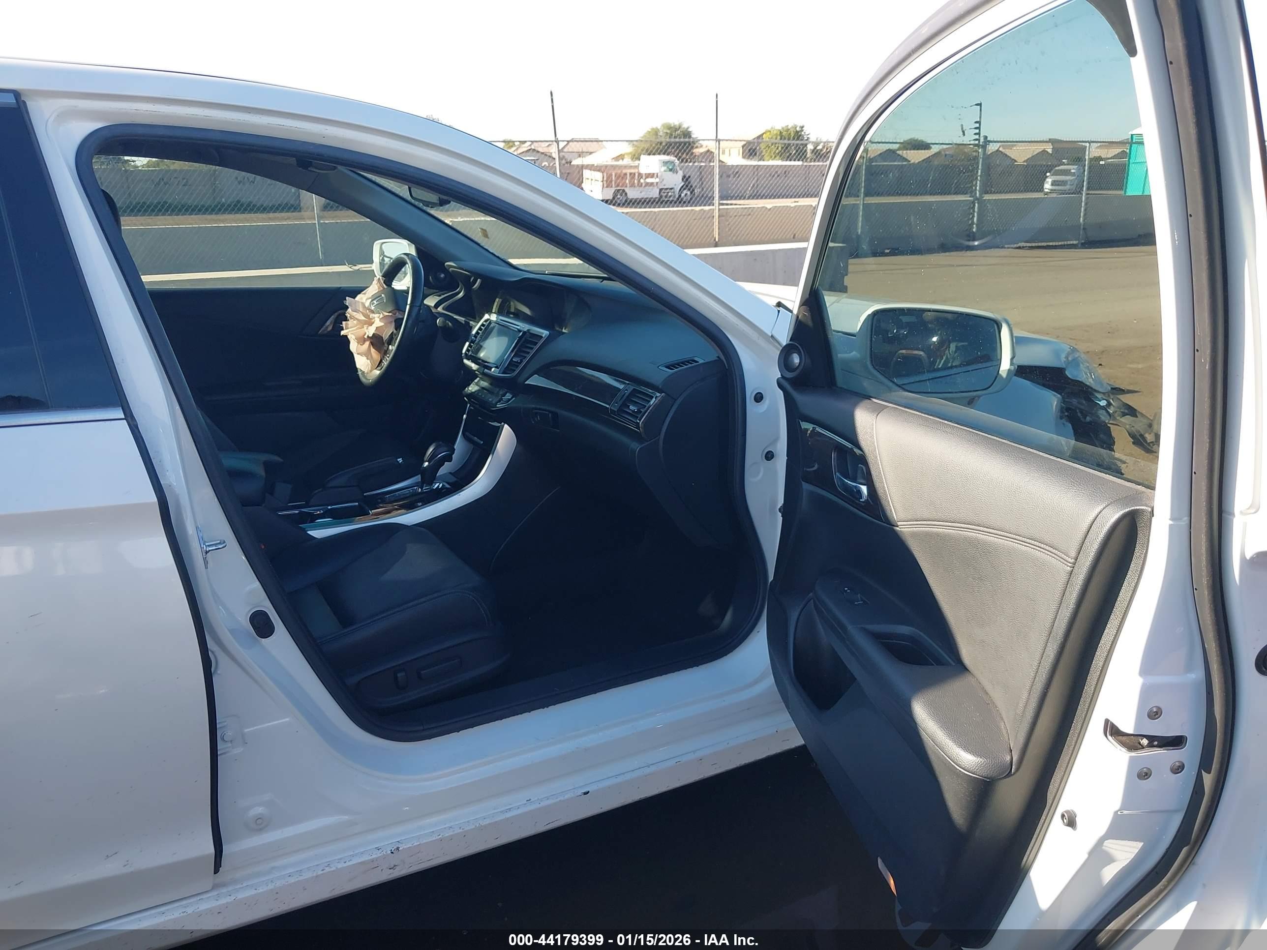 HONDA ACCORD image 5