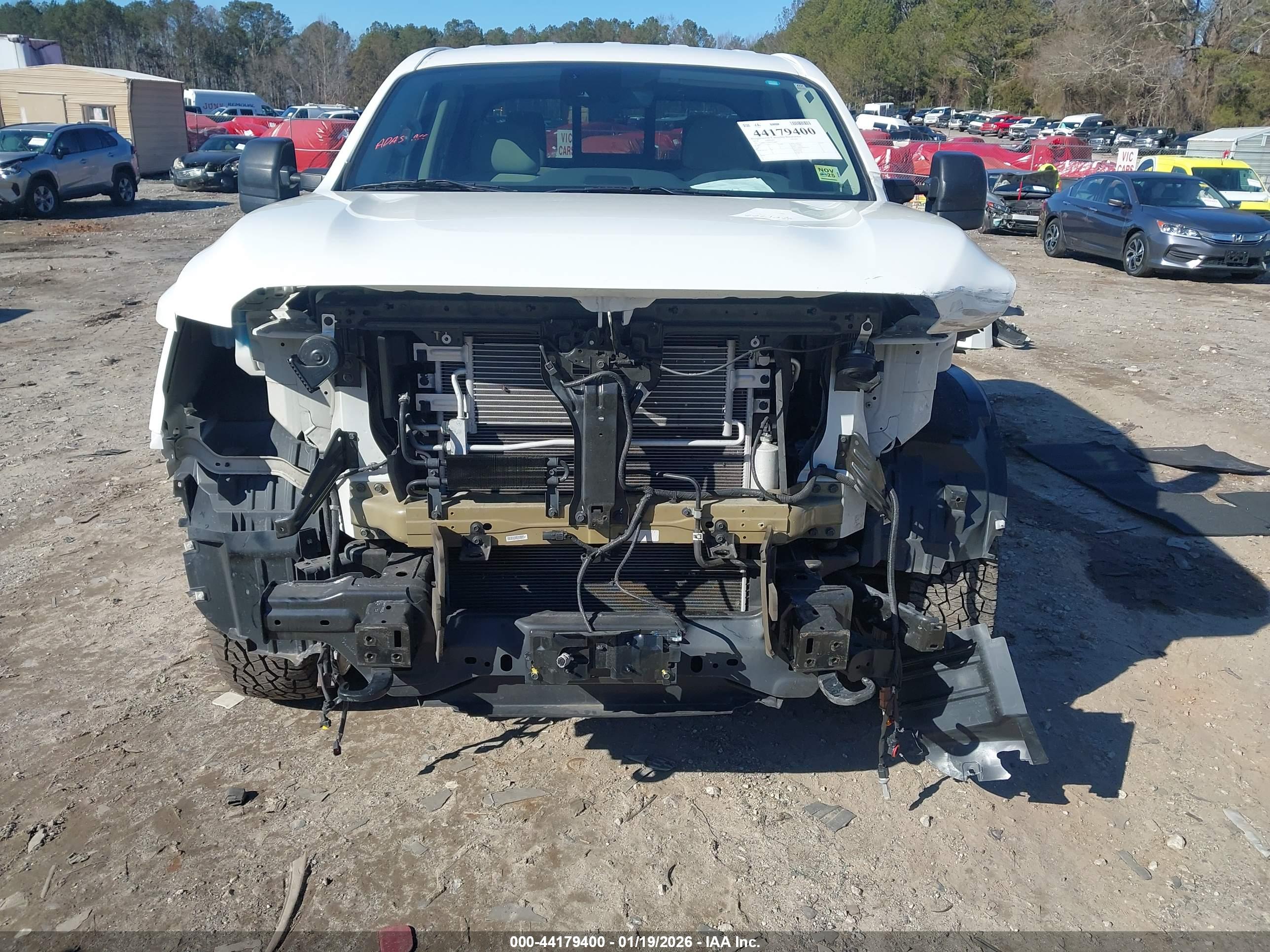 NISSAN TITAN image 6