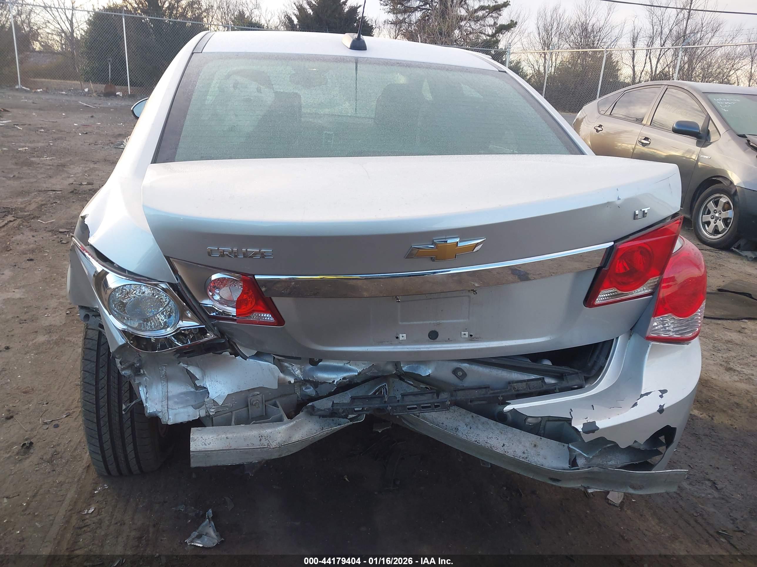 CHEVROLET CRUZE image 6