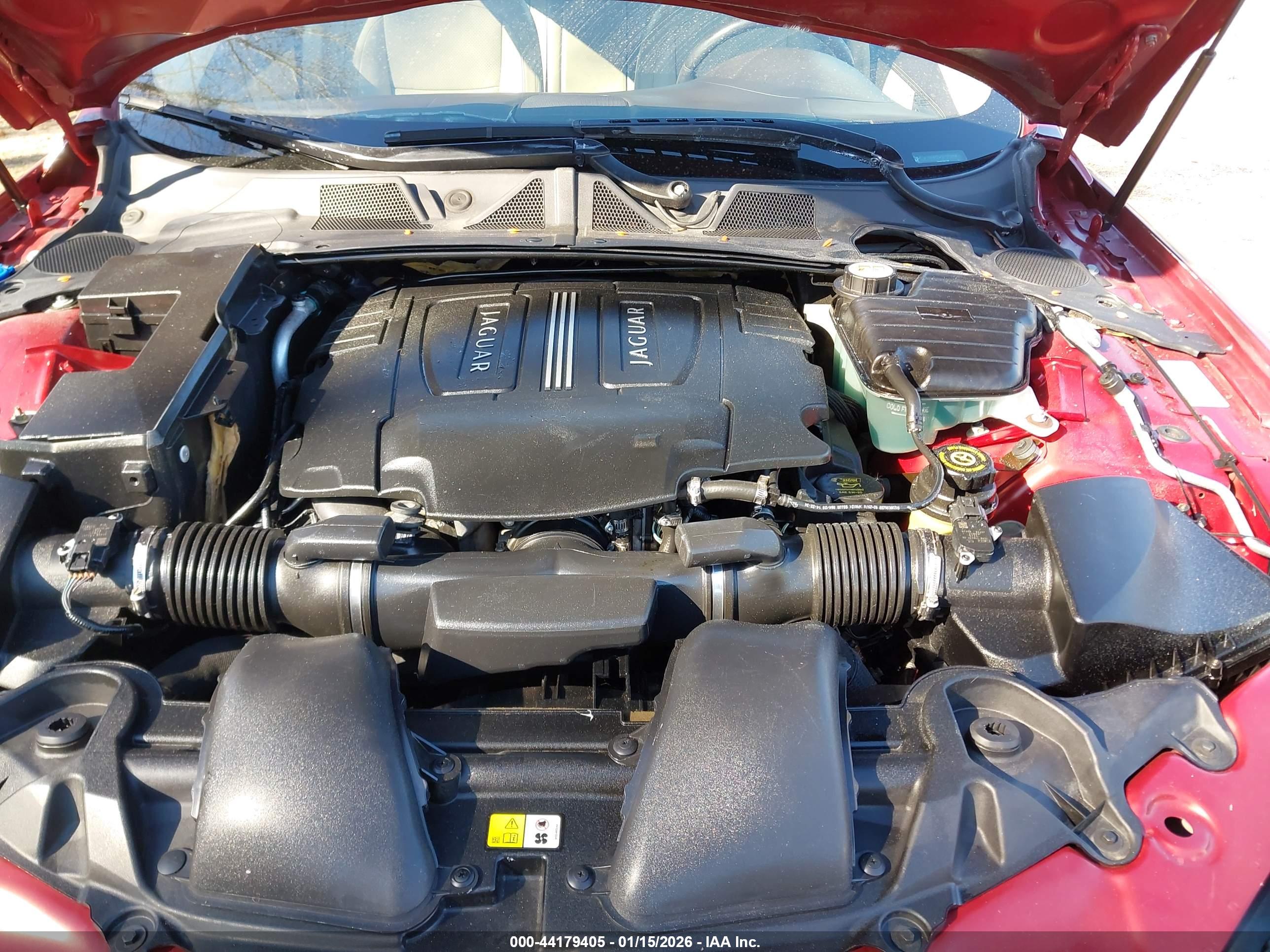 JAGUAR XF image 10