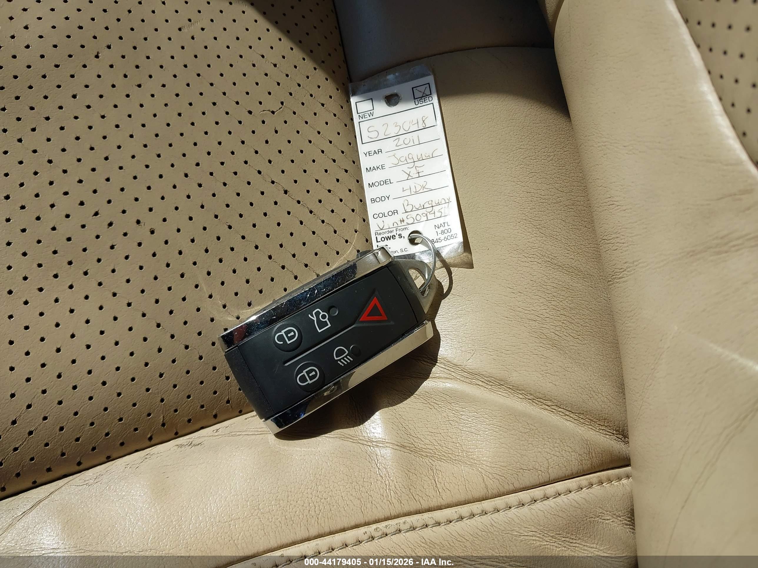 JAGUAR XF image 11