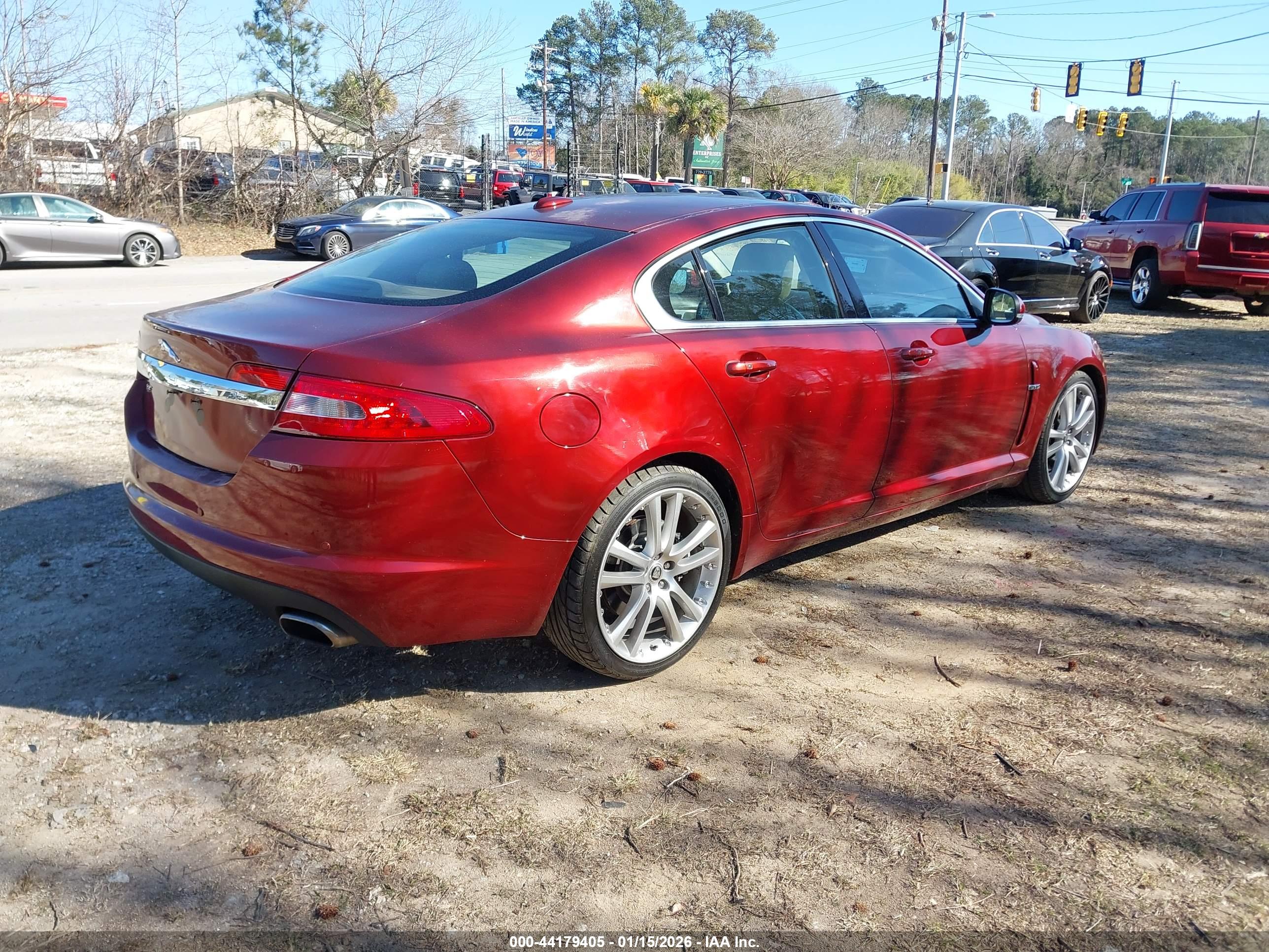 JAGUAR XF image 4