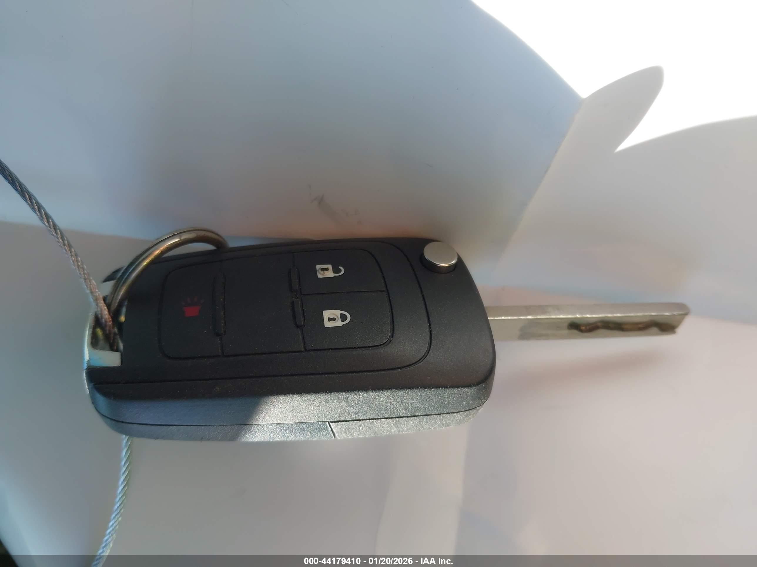 GMC TERRAIN image 11