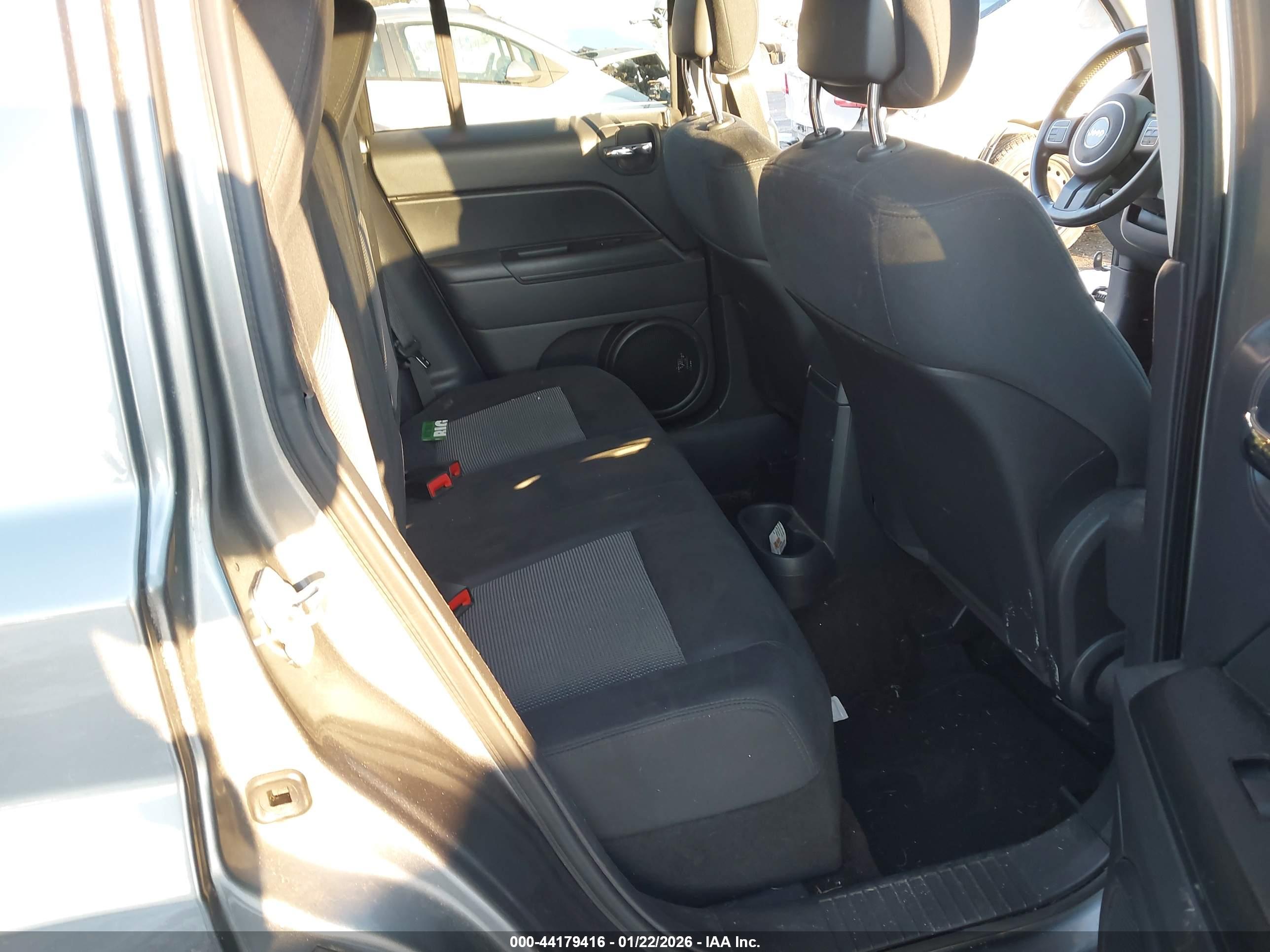 JEEP PATRIOT image 8