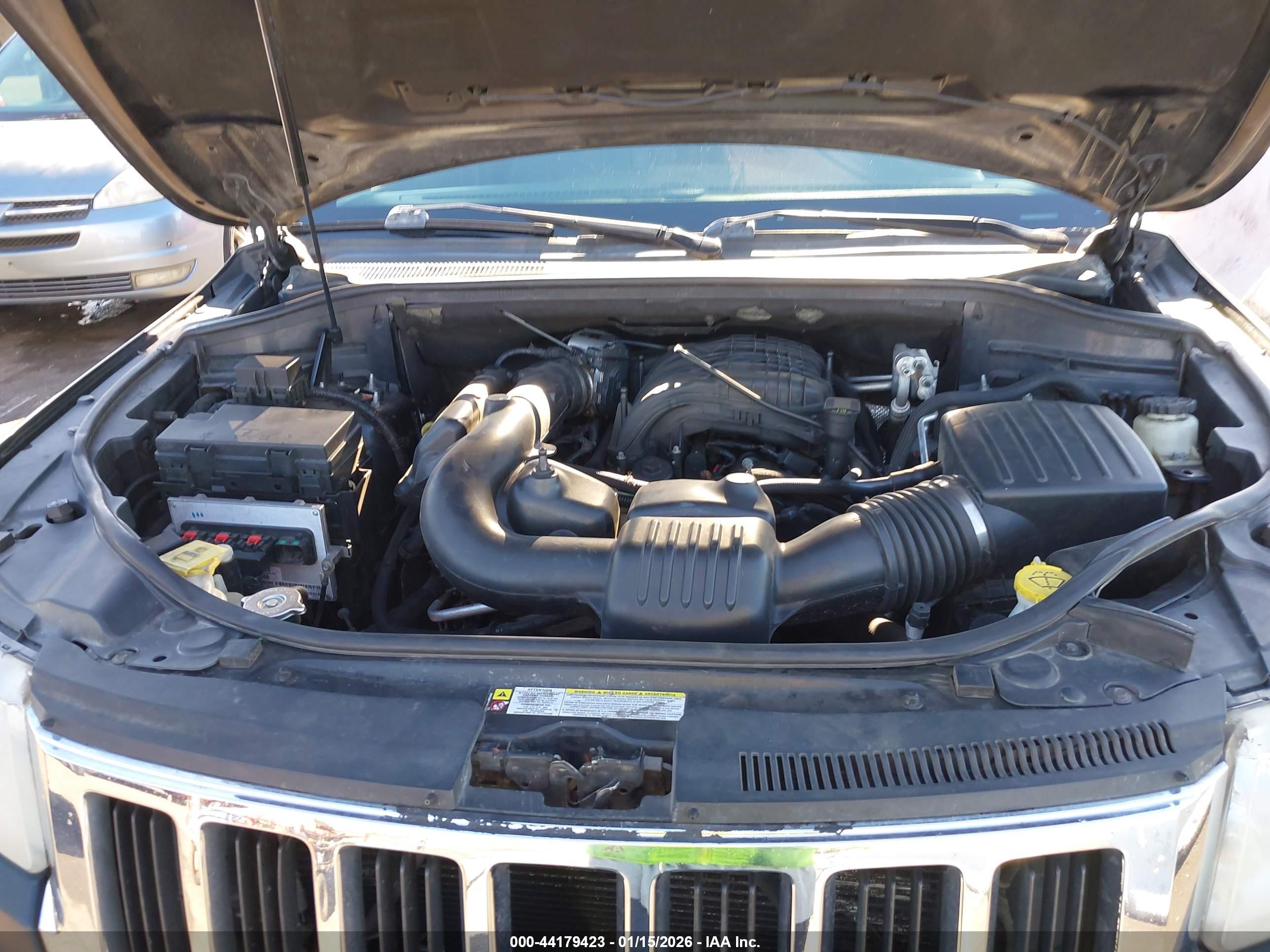 JEEP GRAND image 10