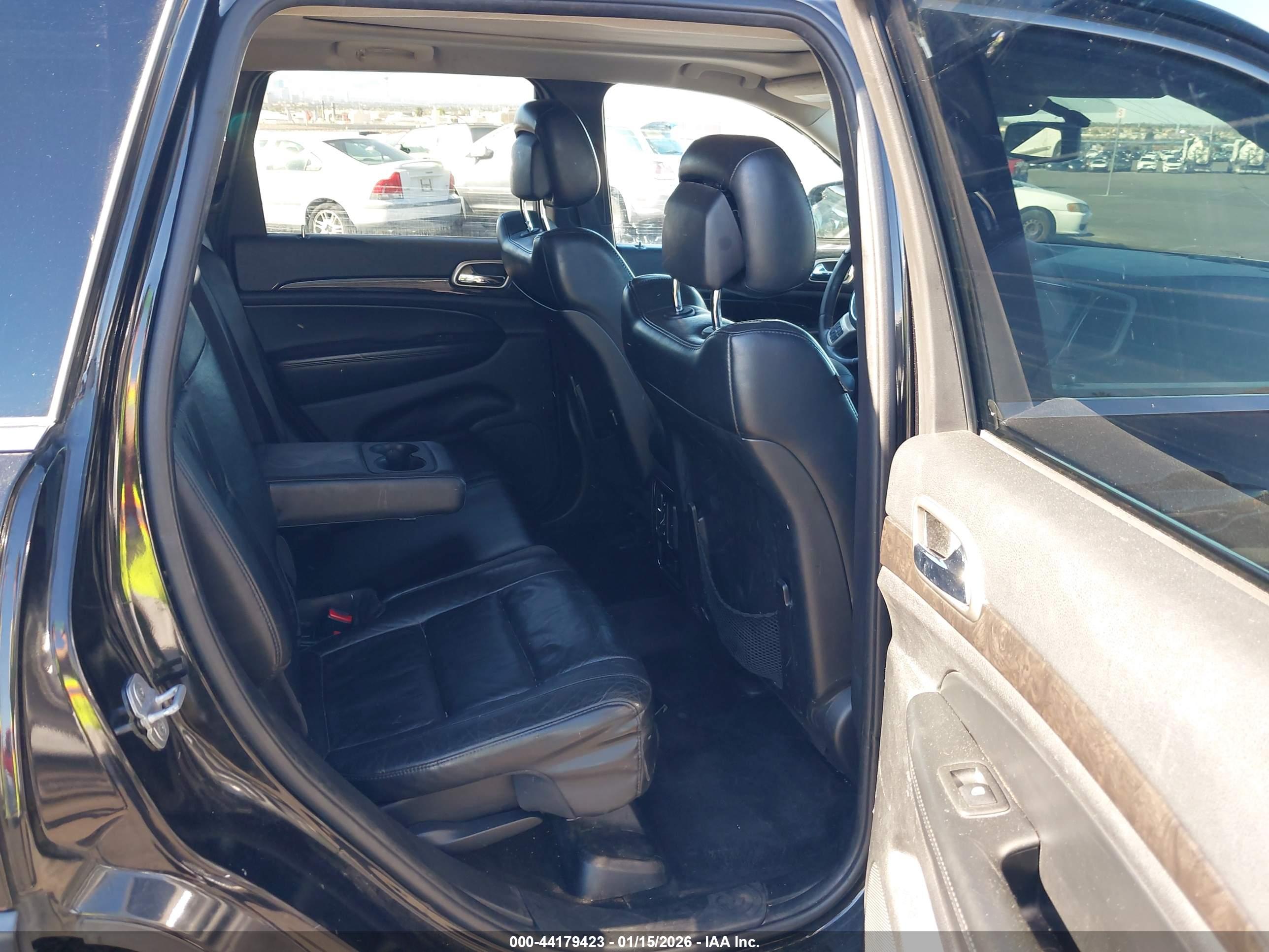 JEEP GRAND image 8