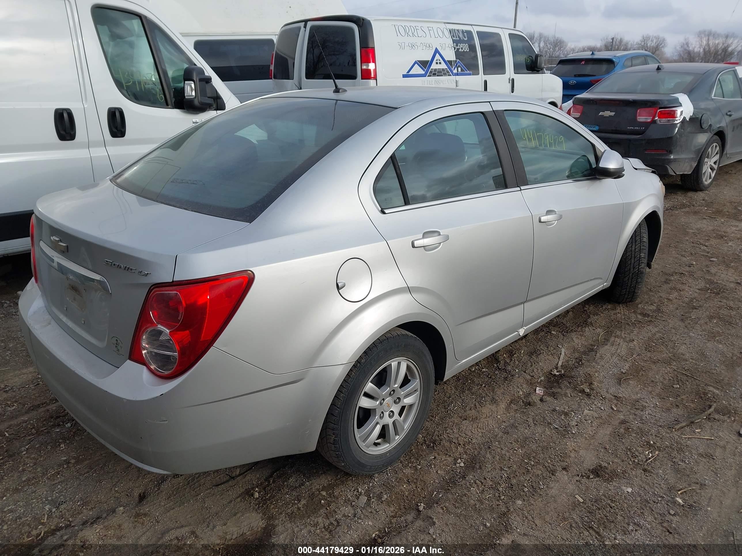 CHEVROLET SONIC image 4