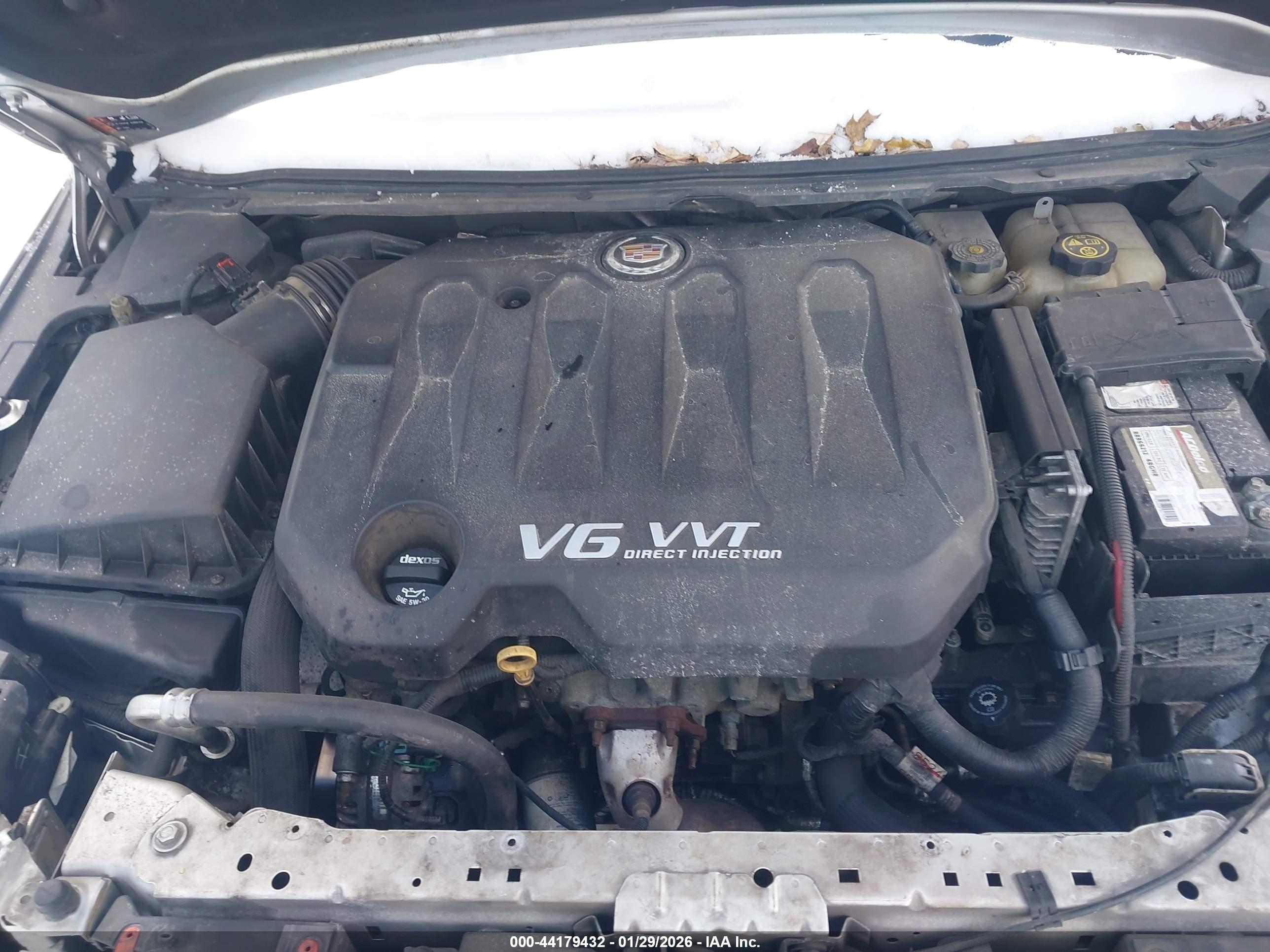 CADILLAC XTS image 10