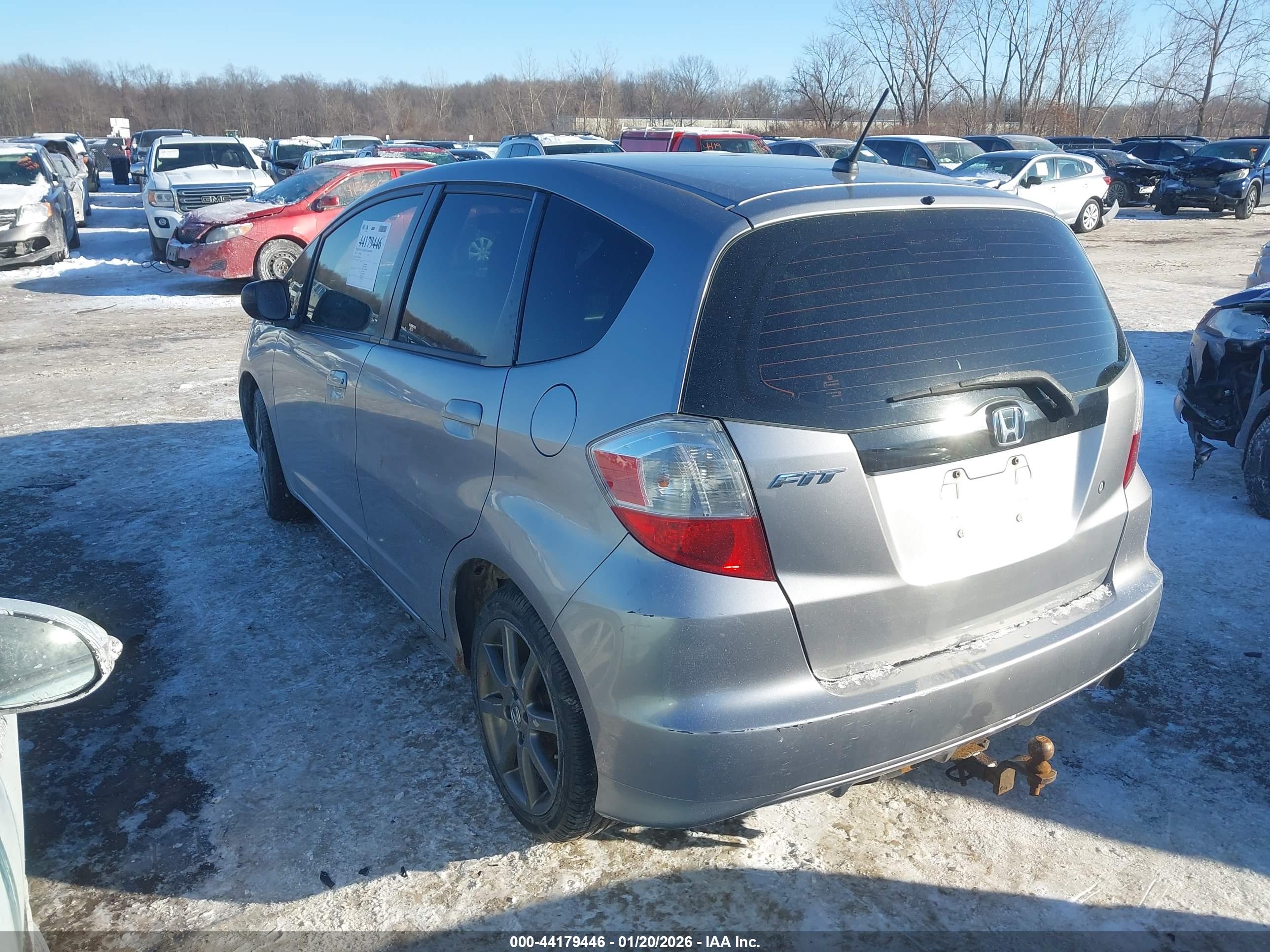 HONDA FIT image 3