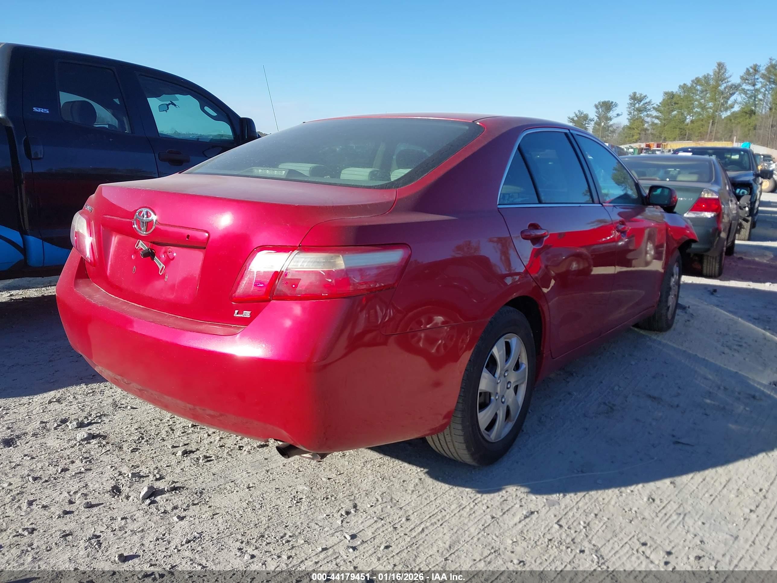 TOYOTA CAMRY image 4
