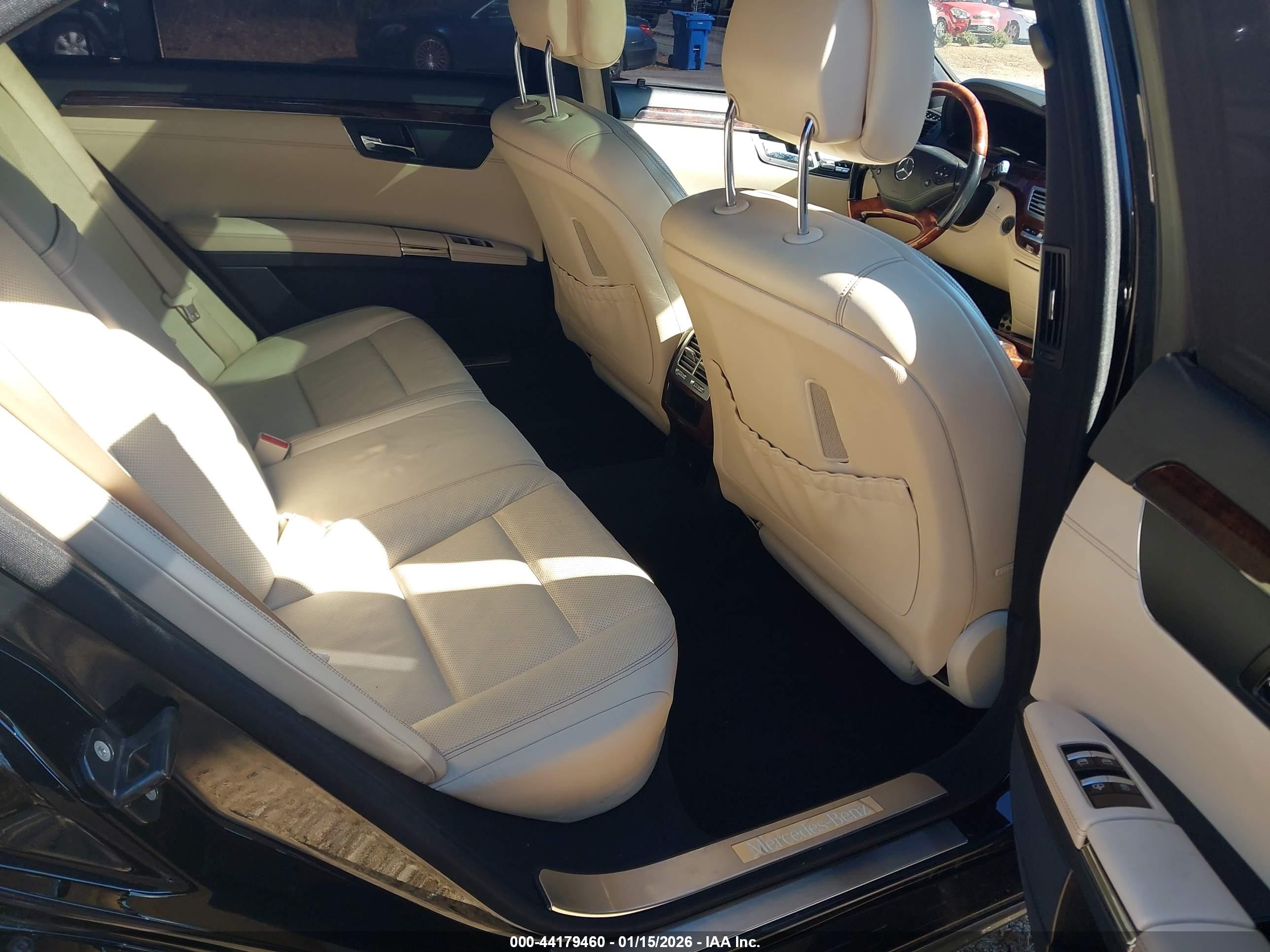 MERCEDES-BENZ S image 8