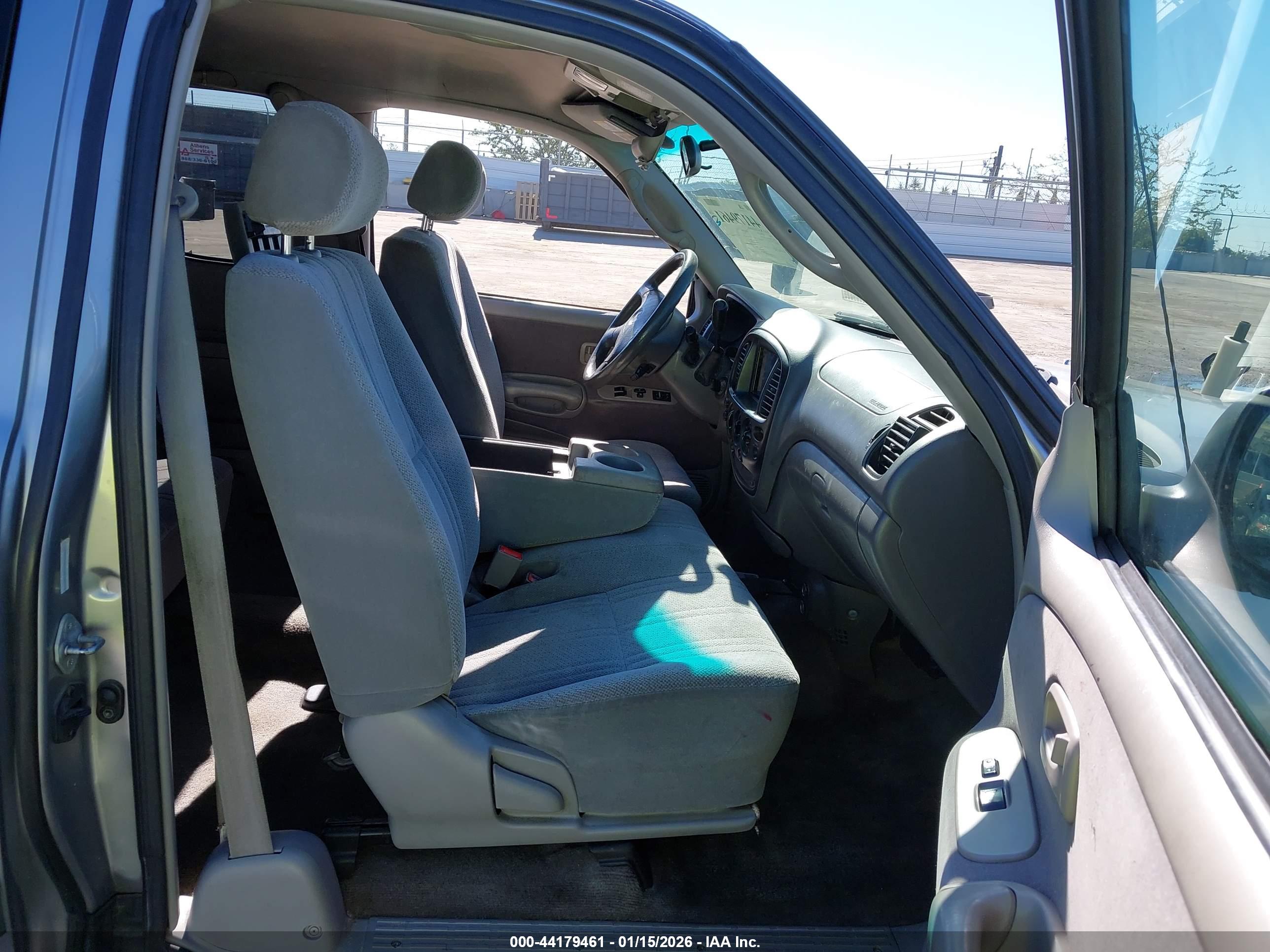 TOYOTA TUNDRA image 5