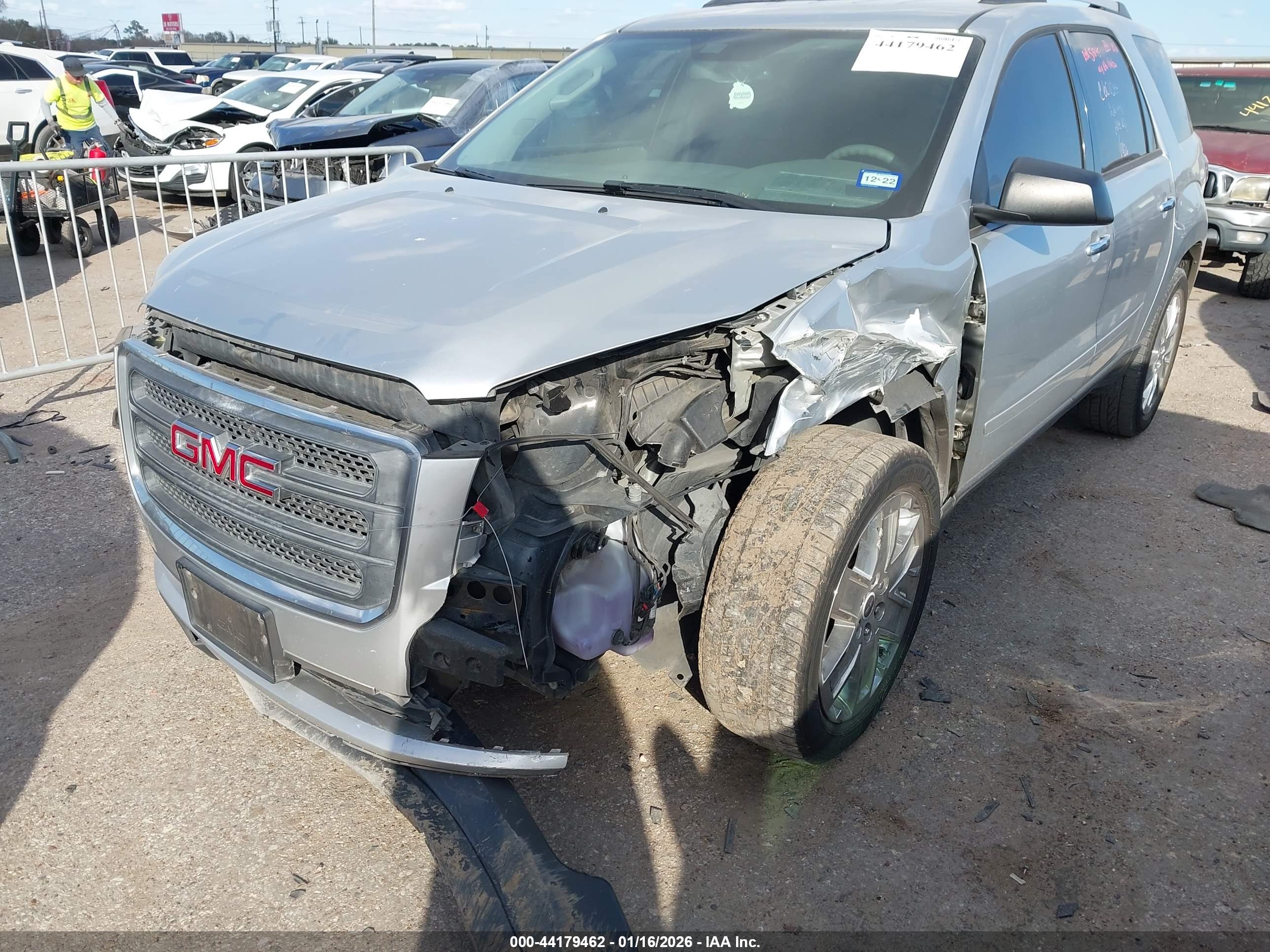 GMC ACADIA image 6