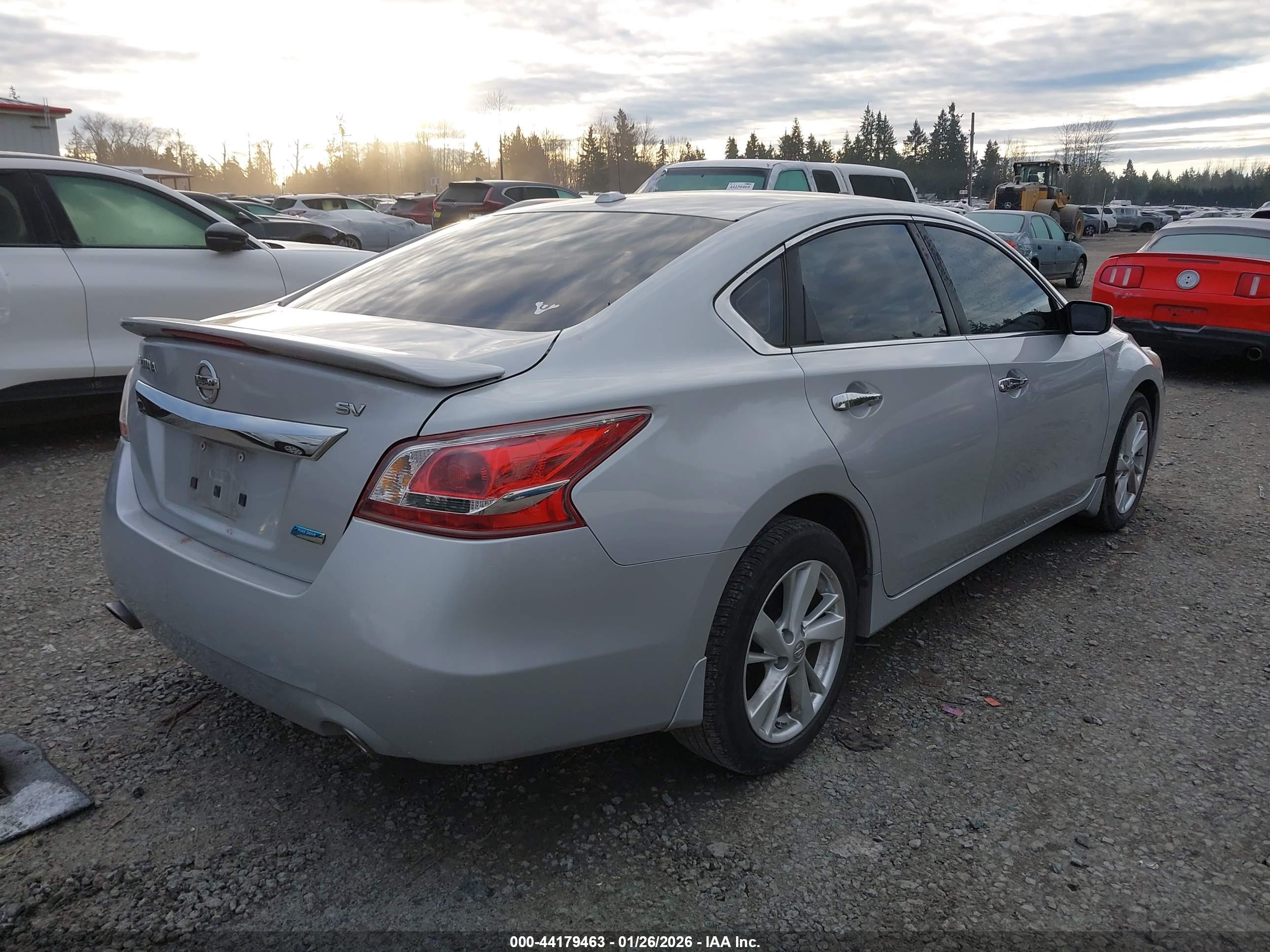 NISSAN ALTIMA image 4