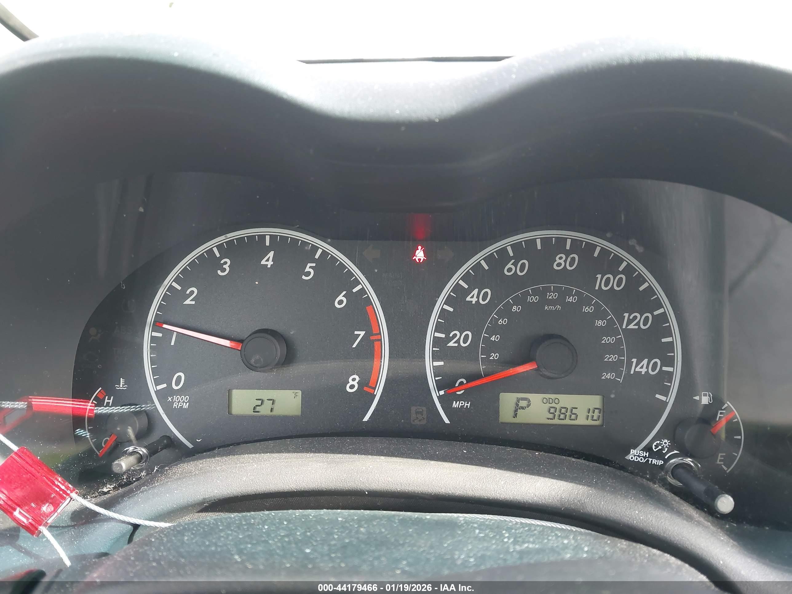 TOYOTA COROLLA image 7