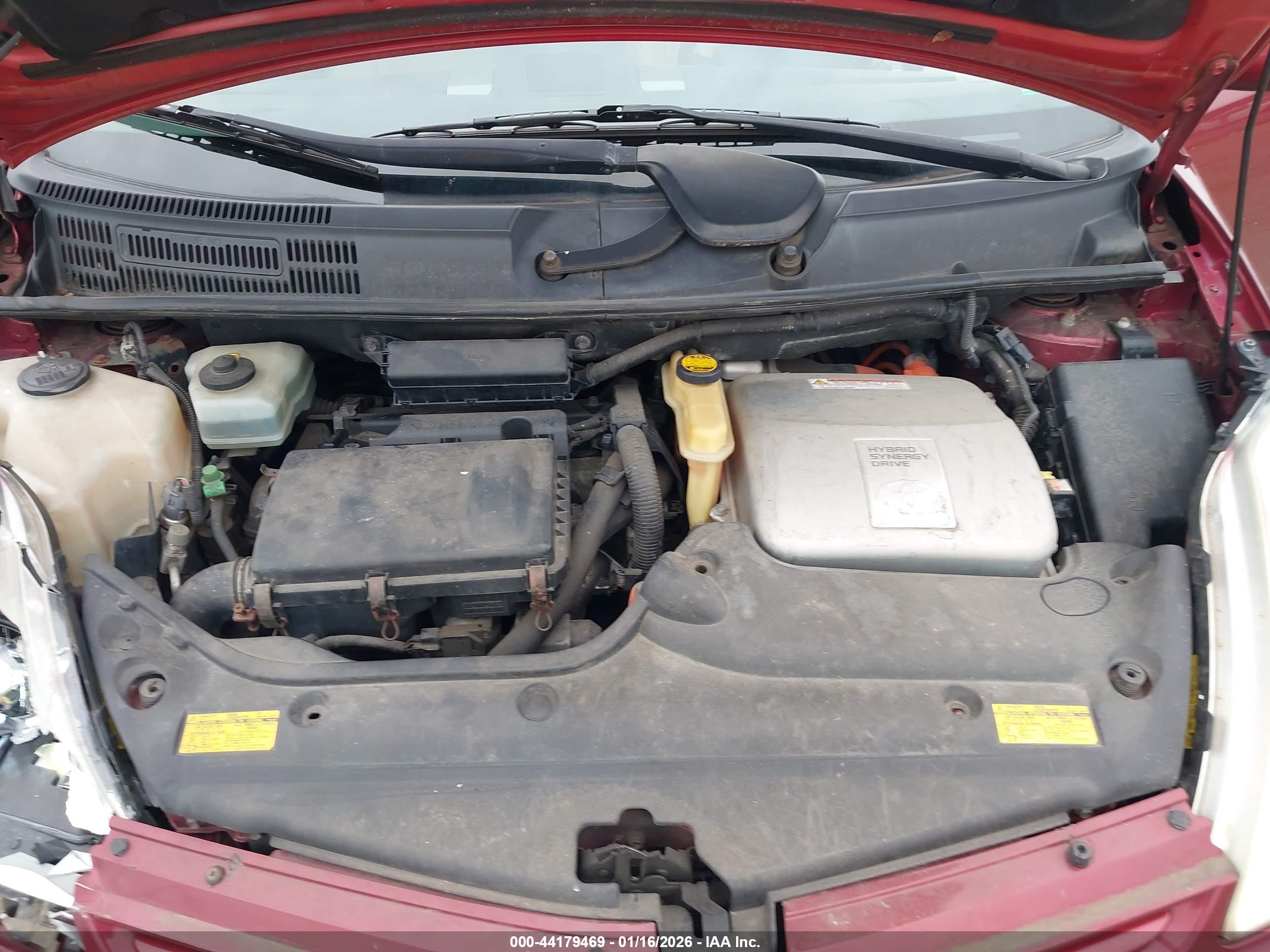 TOYOTA PRIUS image 10
