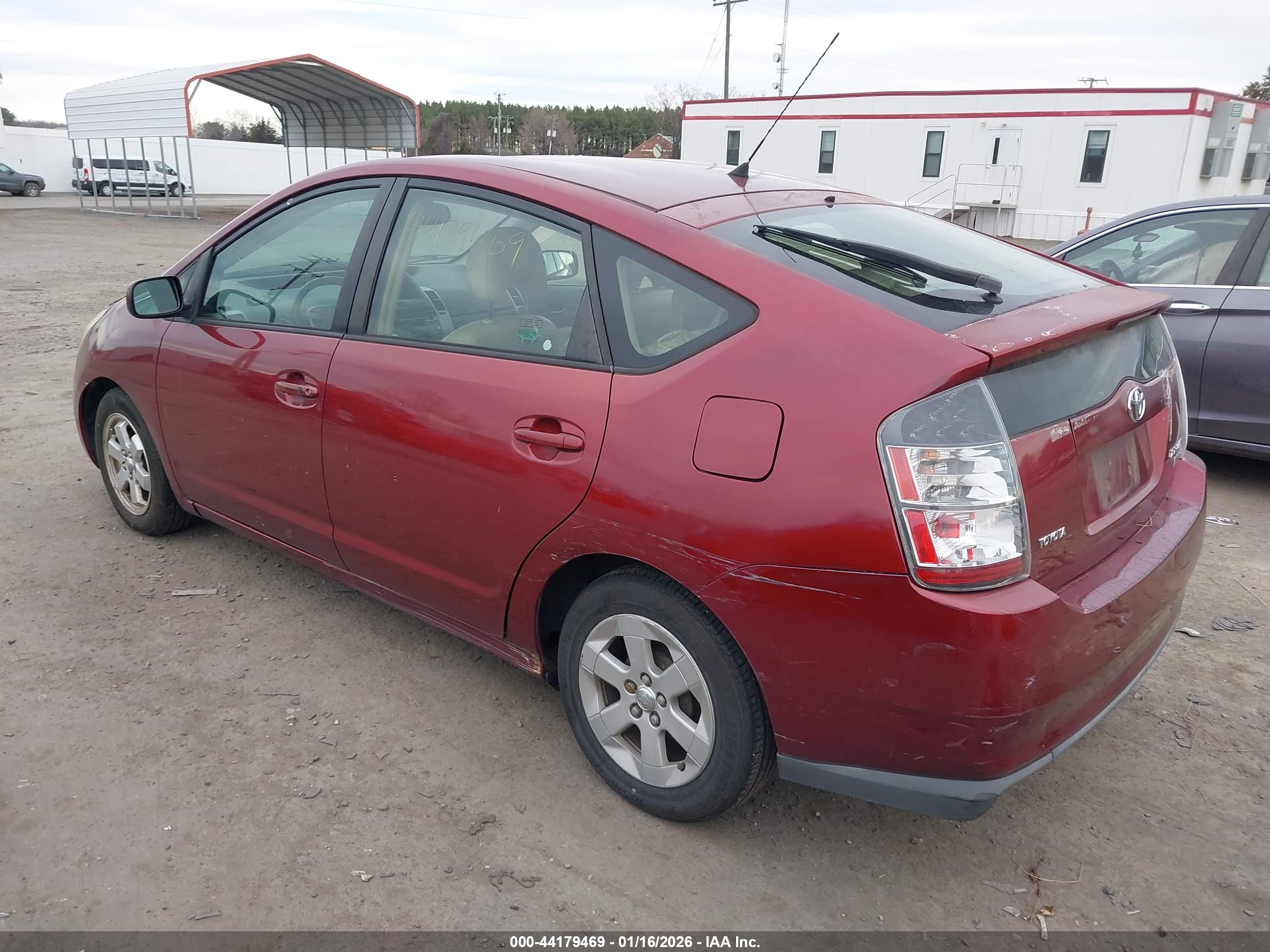 TOYOTA PRIUS image 3