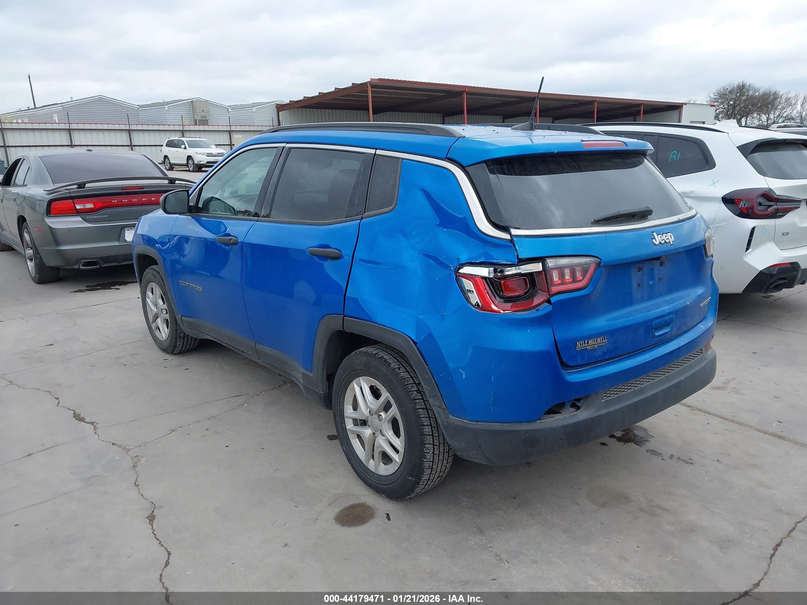 JEEP COMPASS image 3