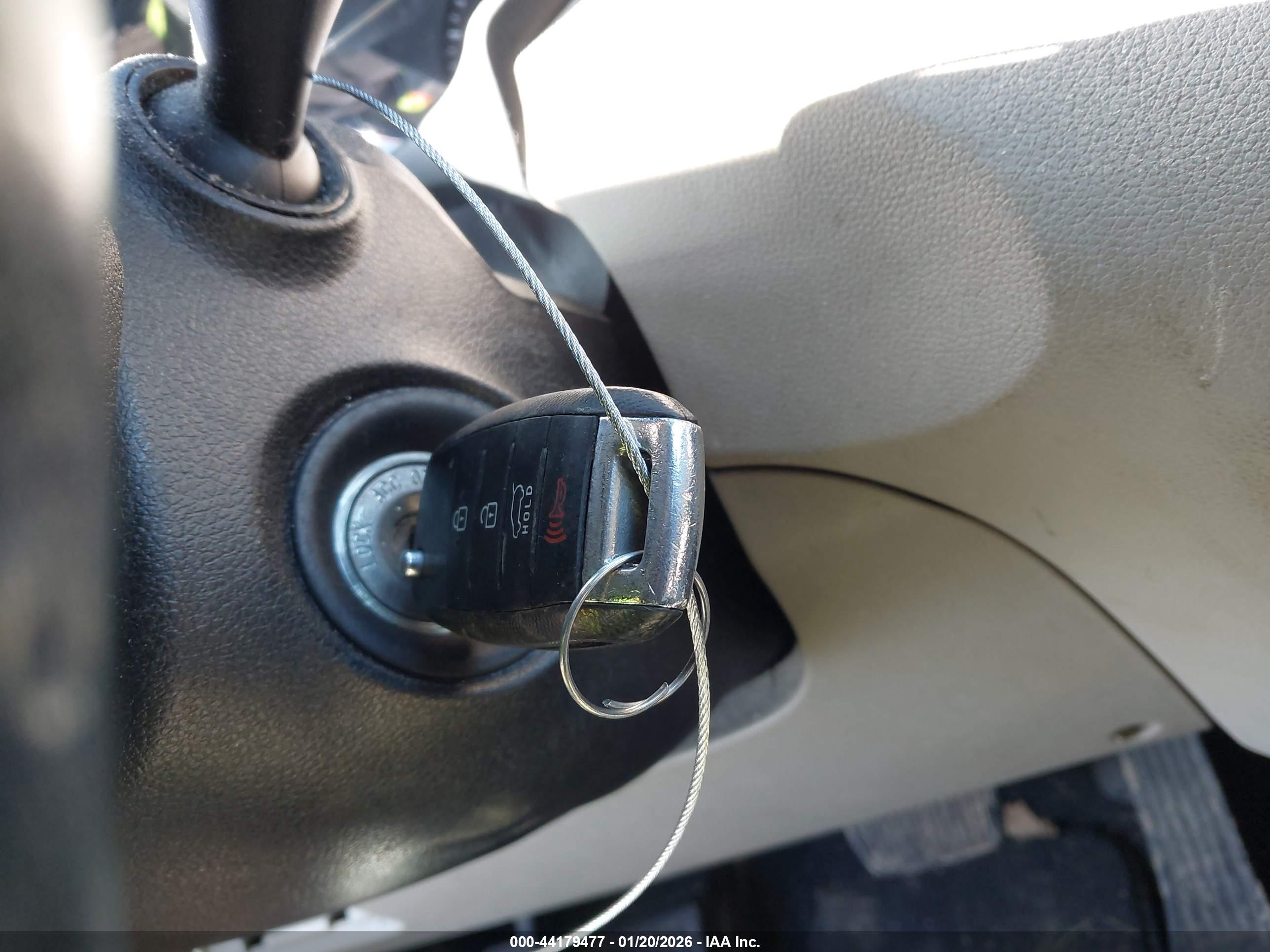 KIA SORENTO image 11