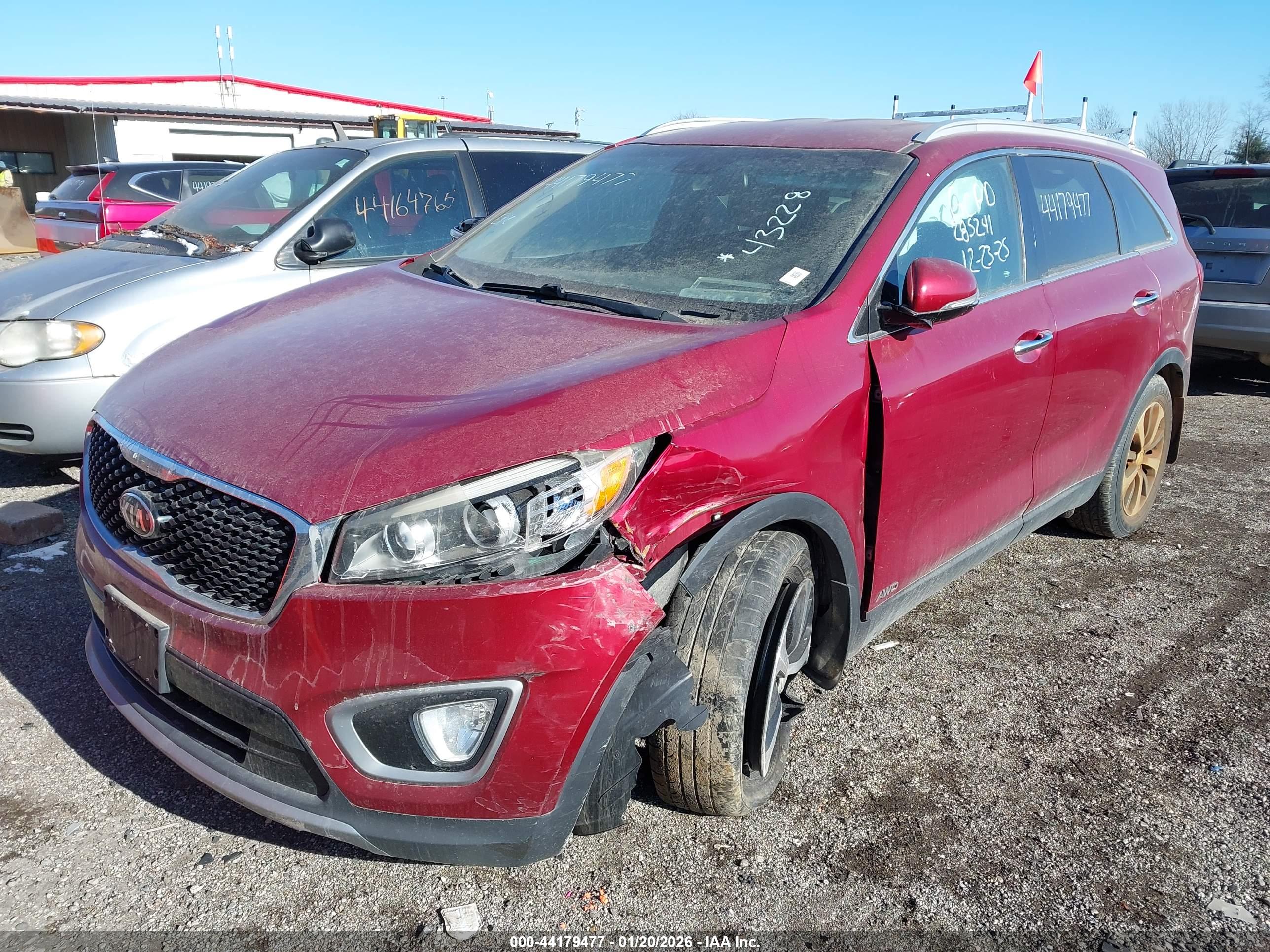 KIA SORENTO image 2